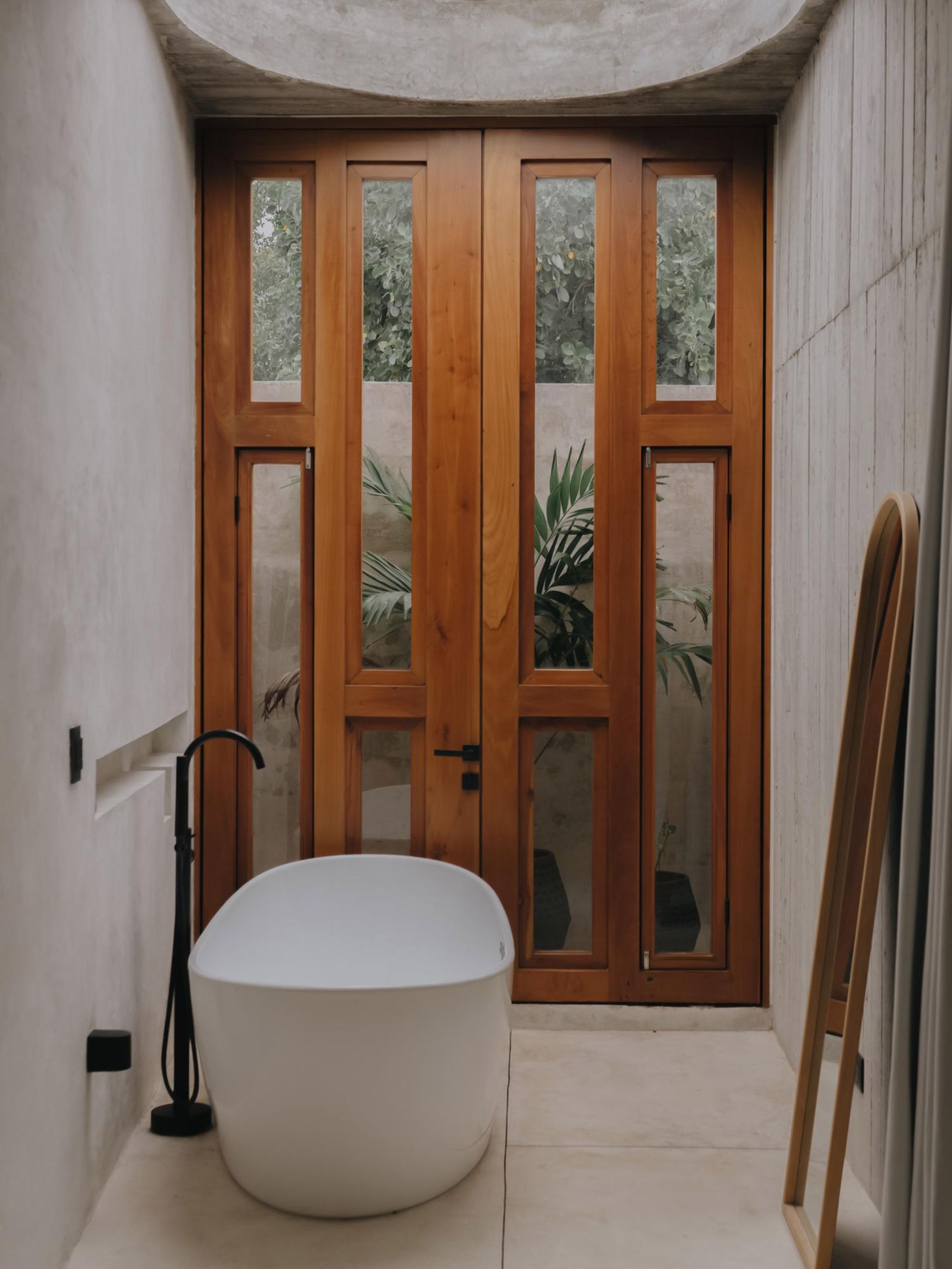 Casa Soskil by Ludwig Godefroy Architecture - Gessato