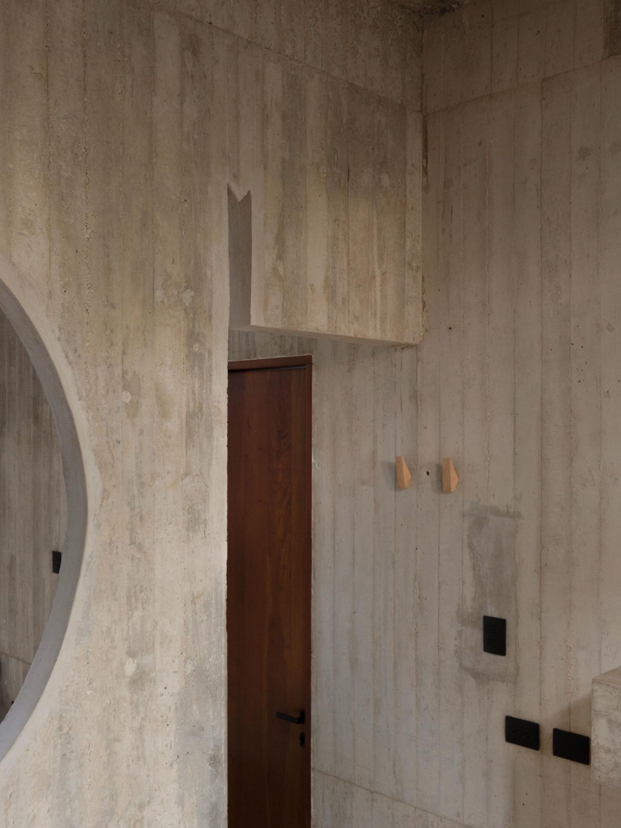 Casa Soskil by Ludwig Godefroy Architecture - Gessato