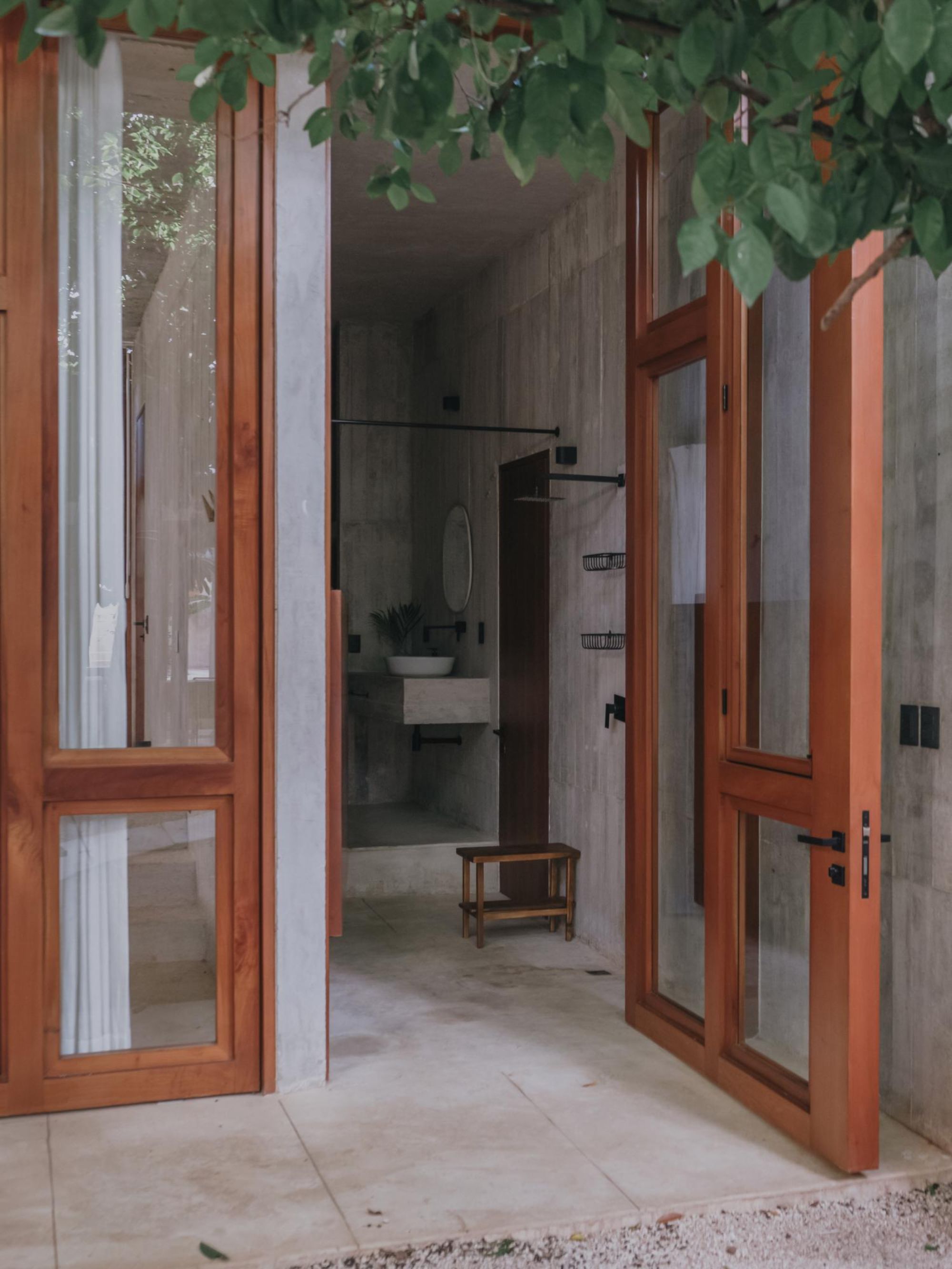 Casa Soskil by Ludwig Godefroy Architecture - Gessato