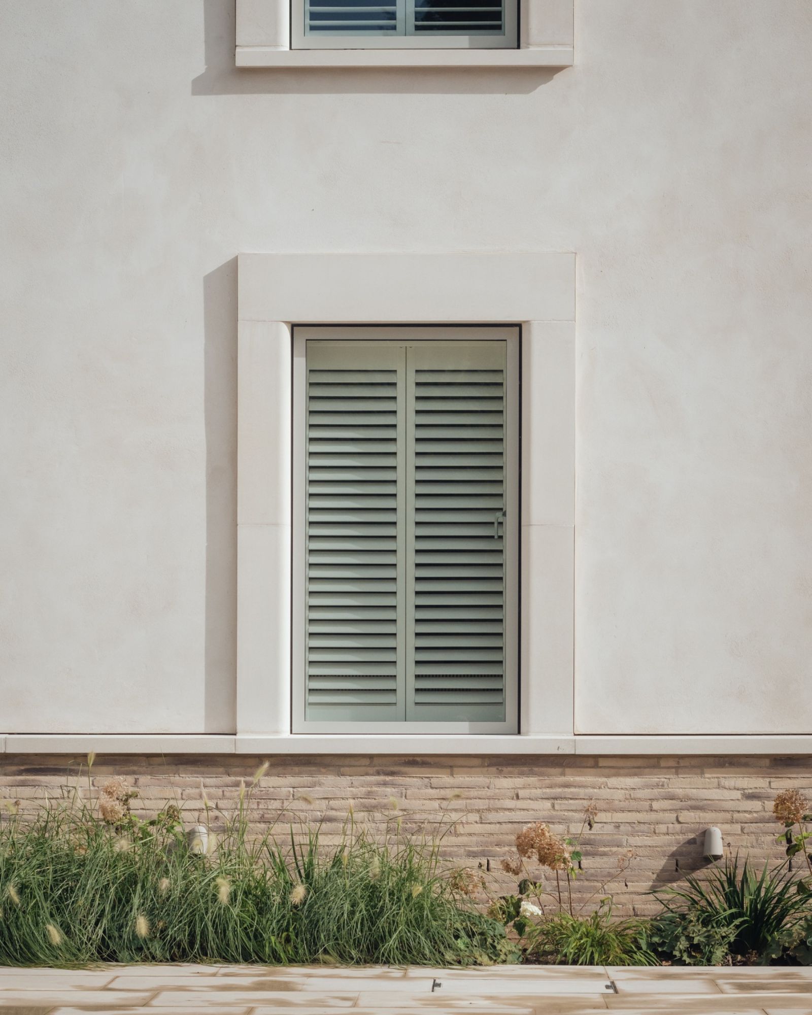 Chalk River House by Oliver Leech Architects - Gessato