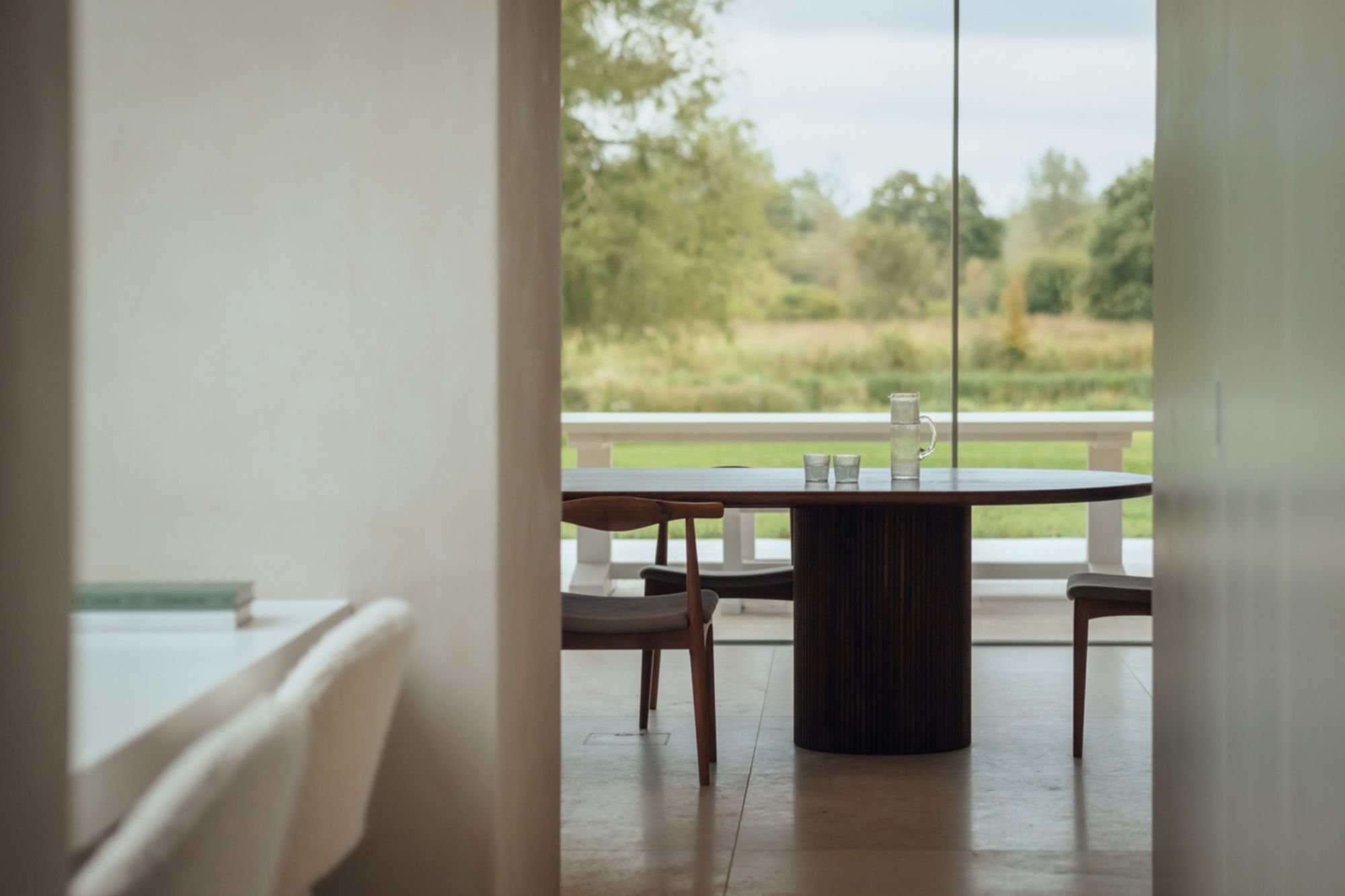 Chalk River House by Oliver Leech Architects - Gessato