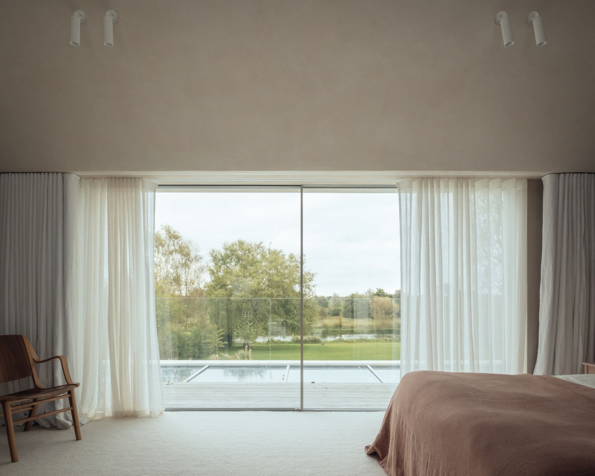 Chalk River House by Oliver Leech Architects - Gessato