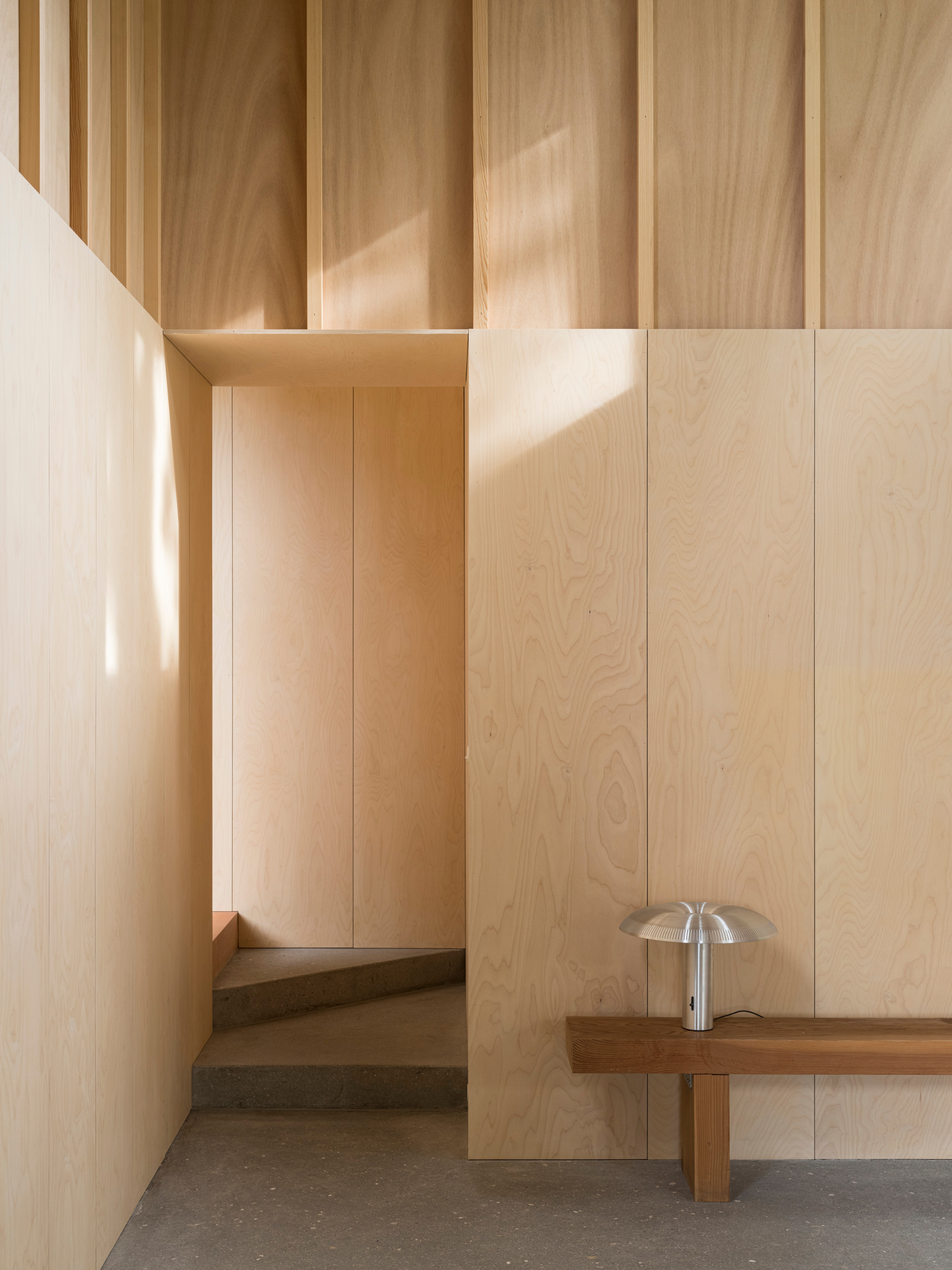 House with A Hidden Atrium - Gessato