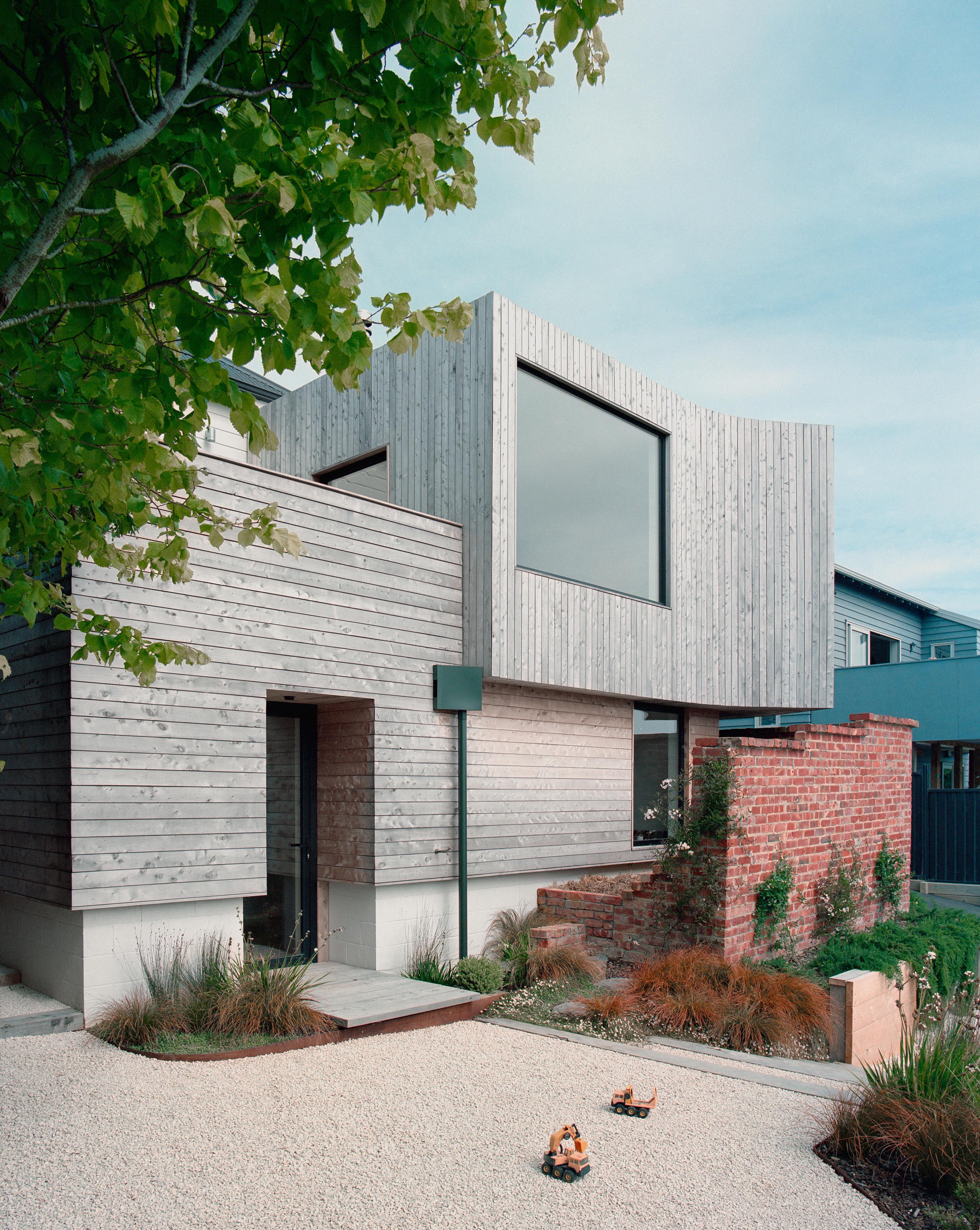 The Weather Watcher - Gessato