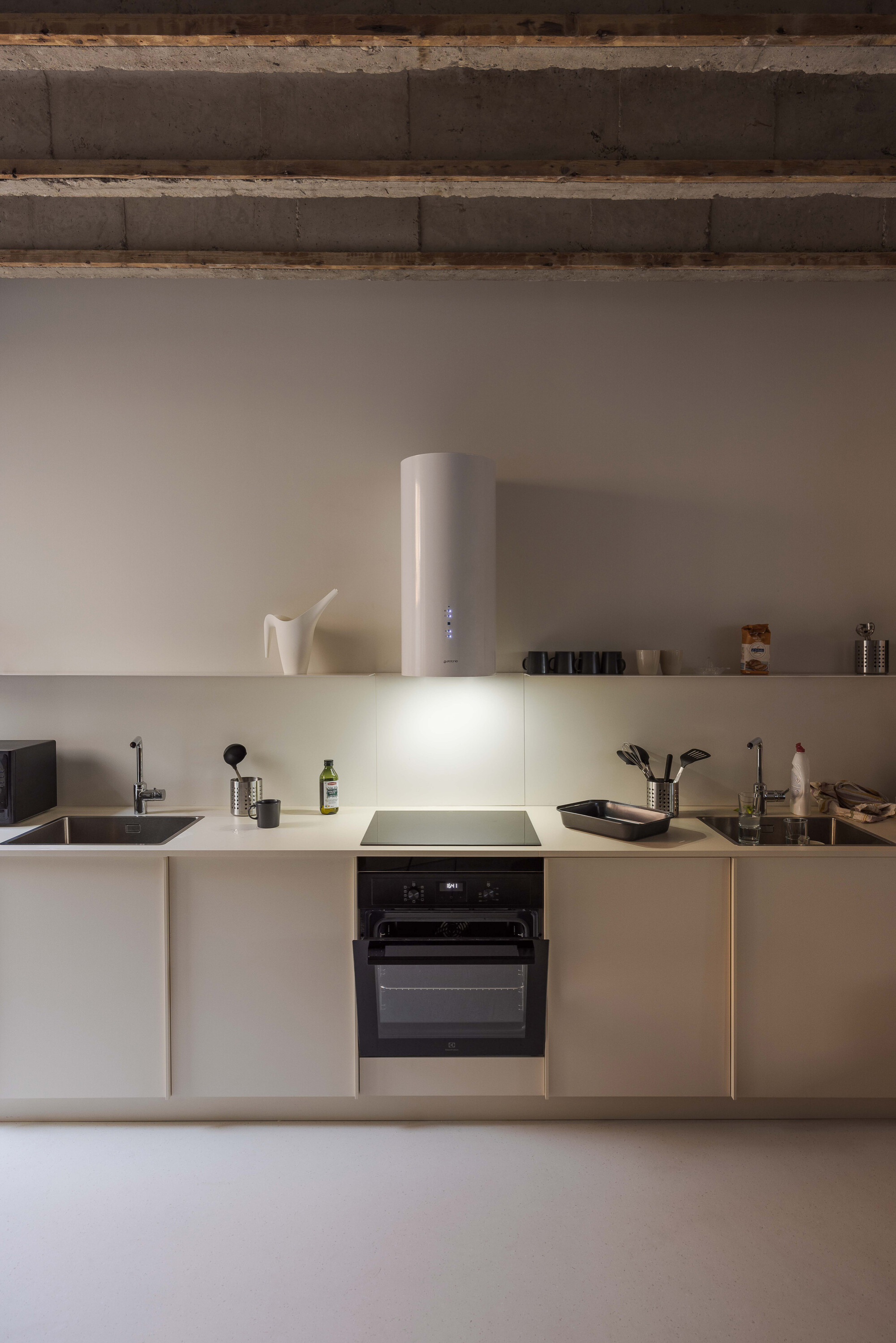 Metropol, From Modernist Building to Modern Co-Living Space - Gessato