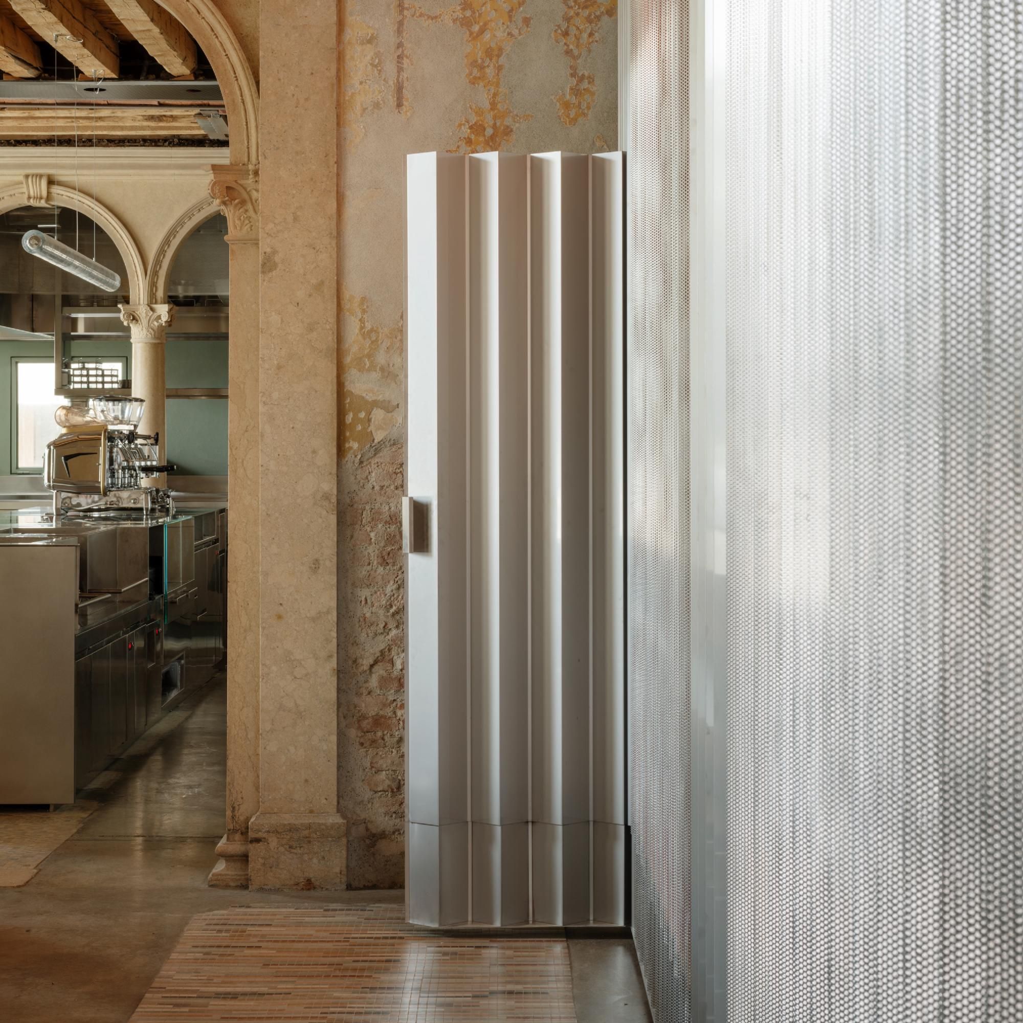 Caffè Nazionale by AMAA - Gessato