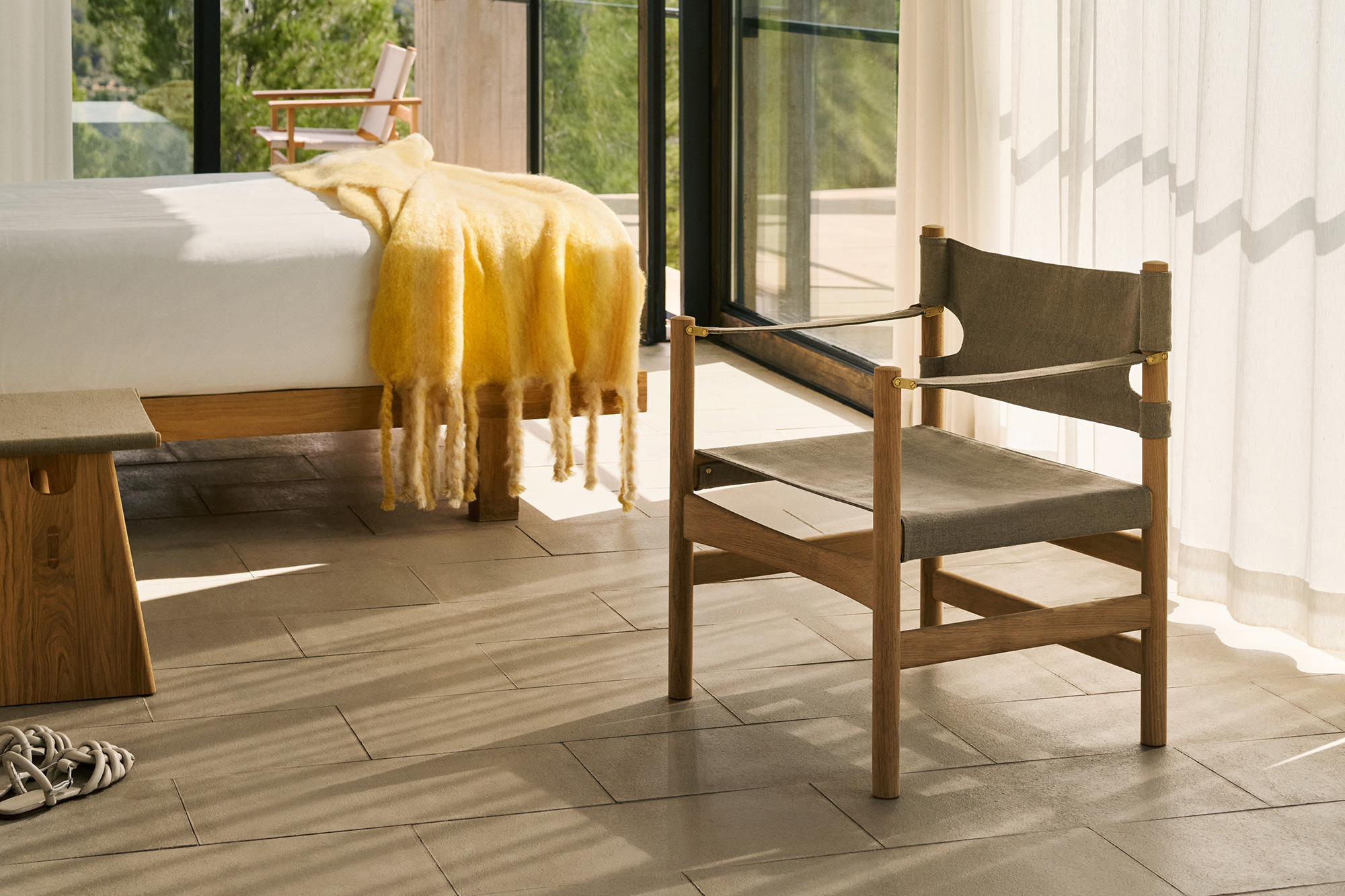 The Canvas 21 Chair by Børge Mogensen - Gessato