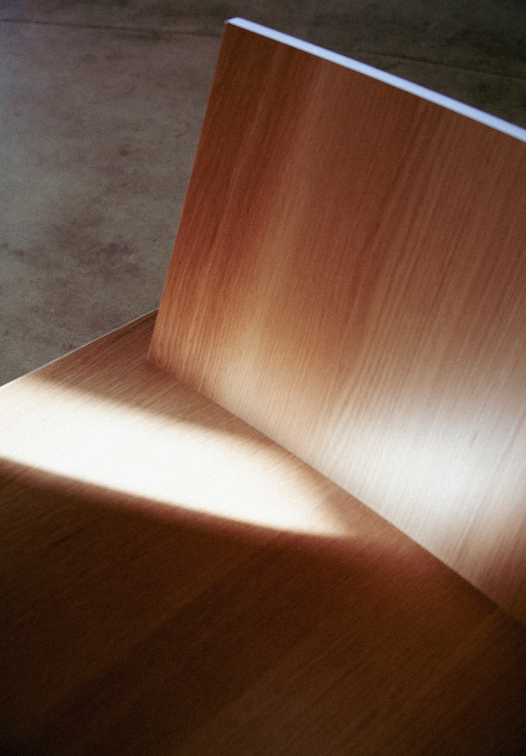 Plane Lounge Chair - Gessato
