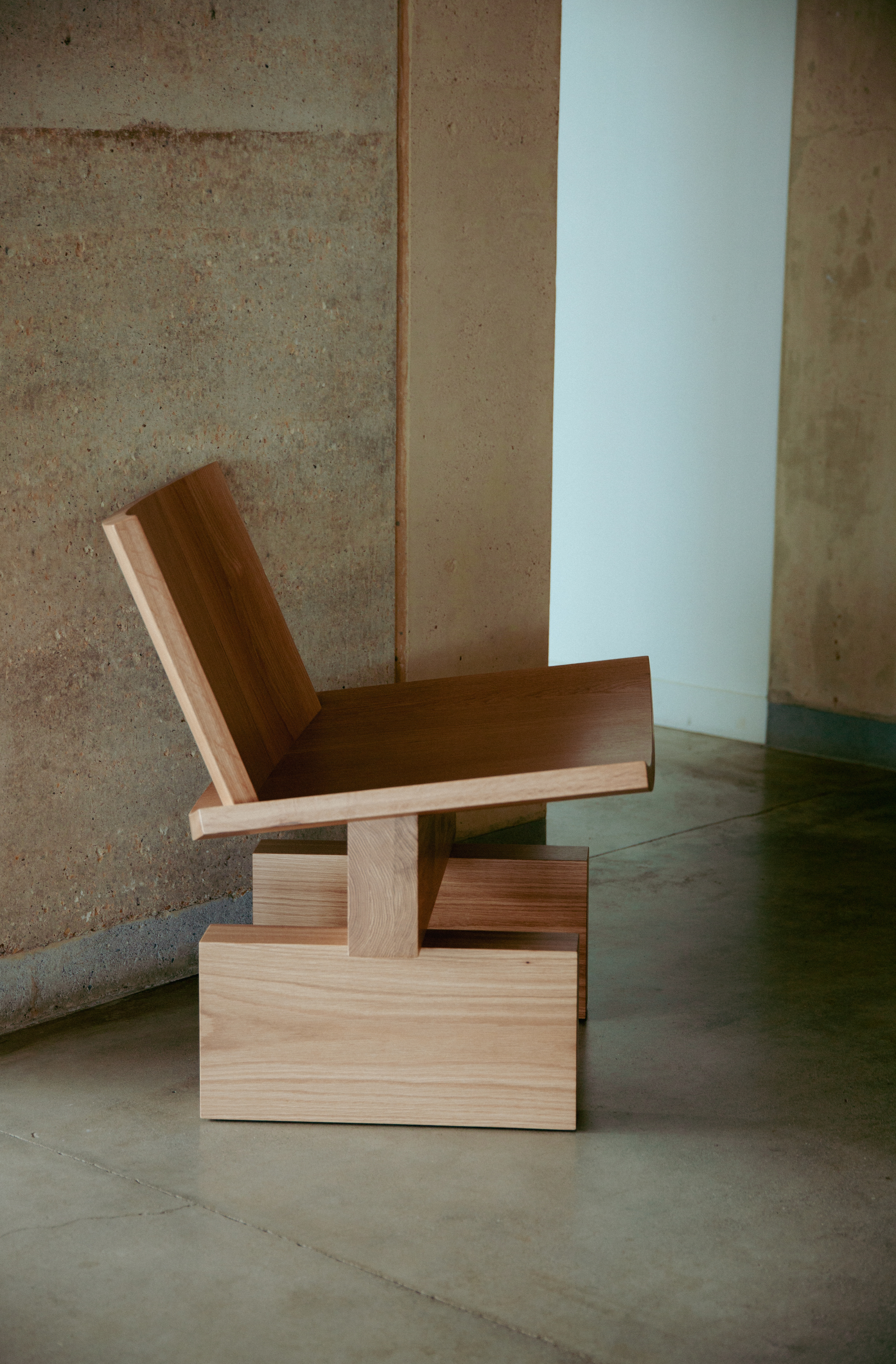 Plane Lounge Chair - Gessato