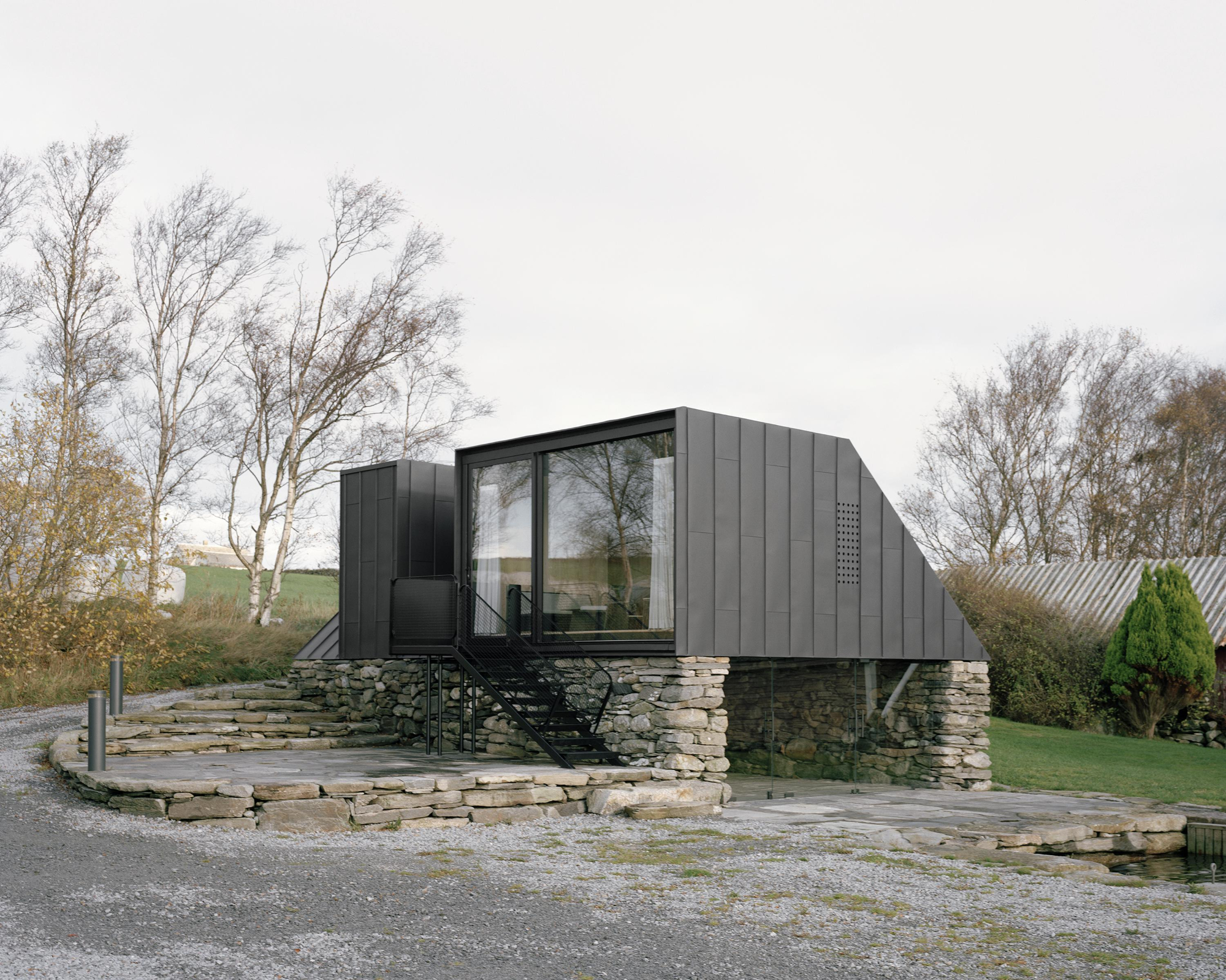 Stone Boathouse by Espen Surnevik - Gessato