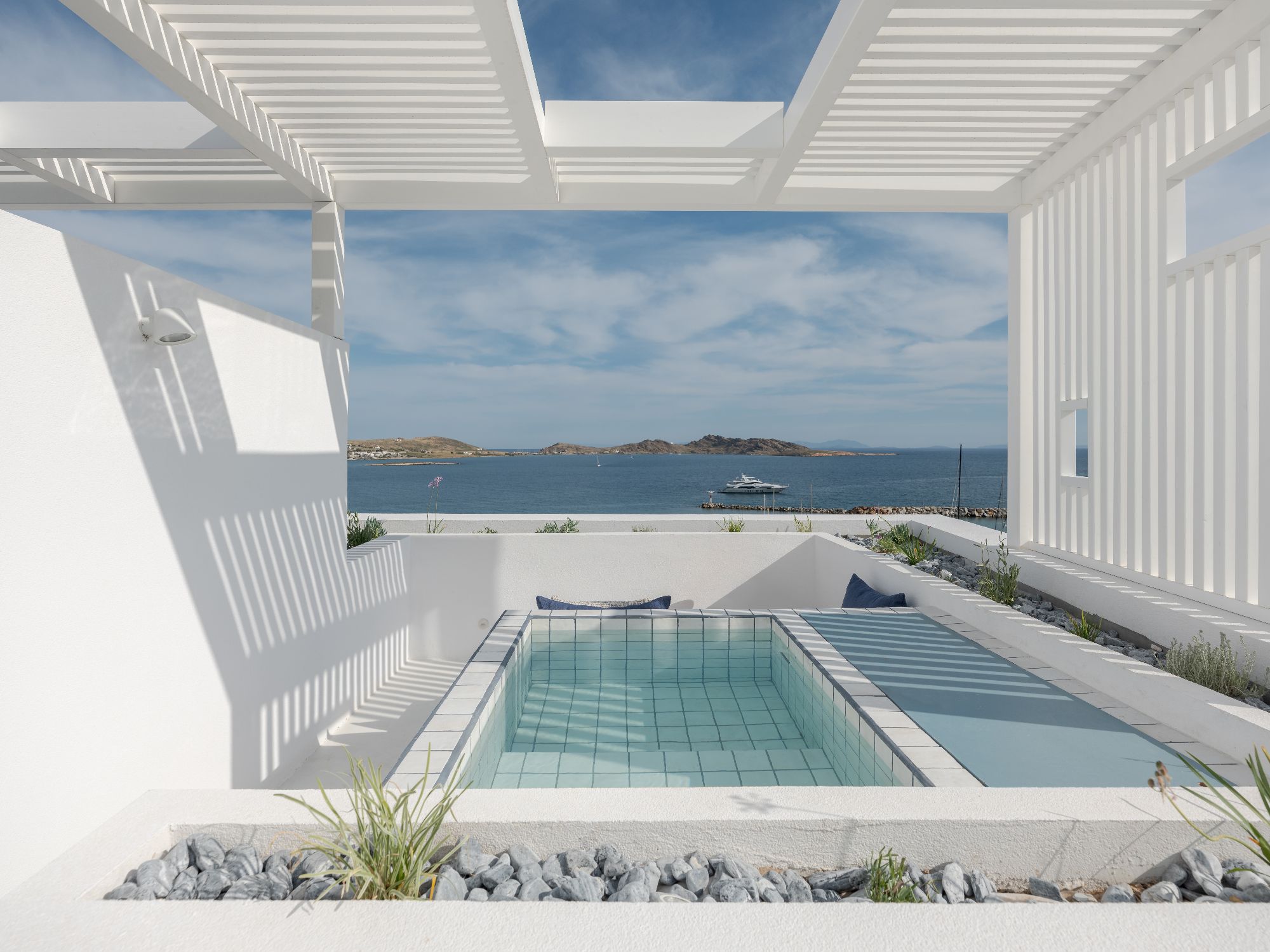 Aegean Colors, A Dream-Like Getaway in Greece - Gessato