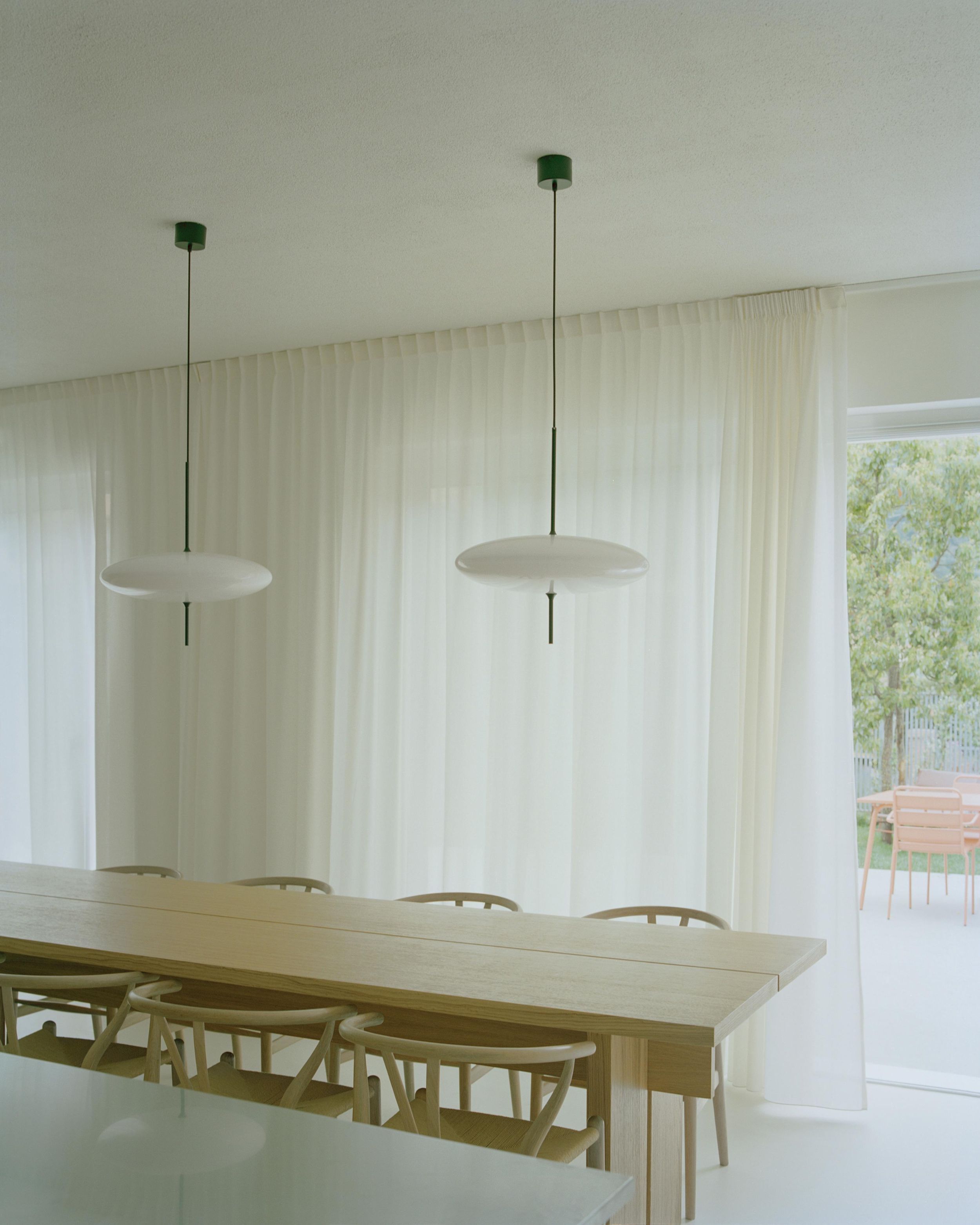 House with a Square Window - Gessato