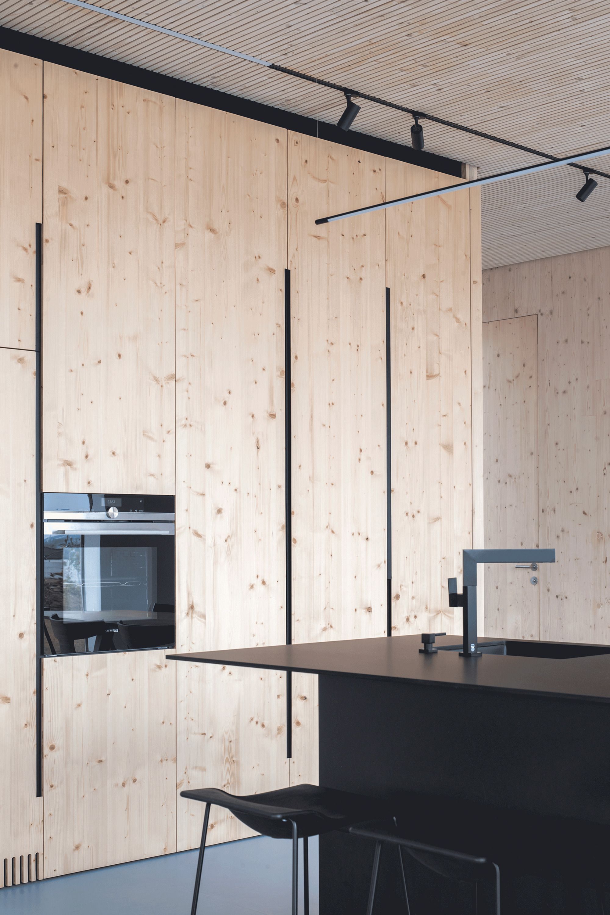 Rdom 2 House - Gessato