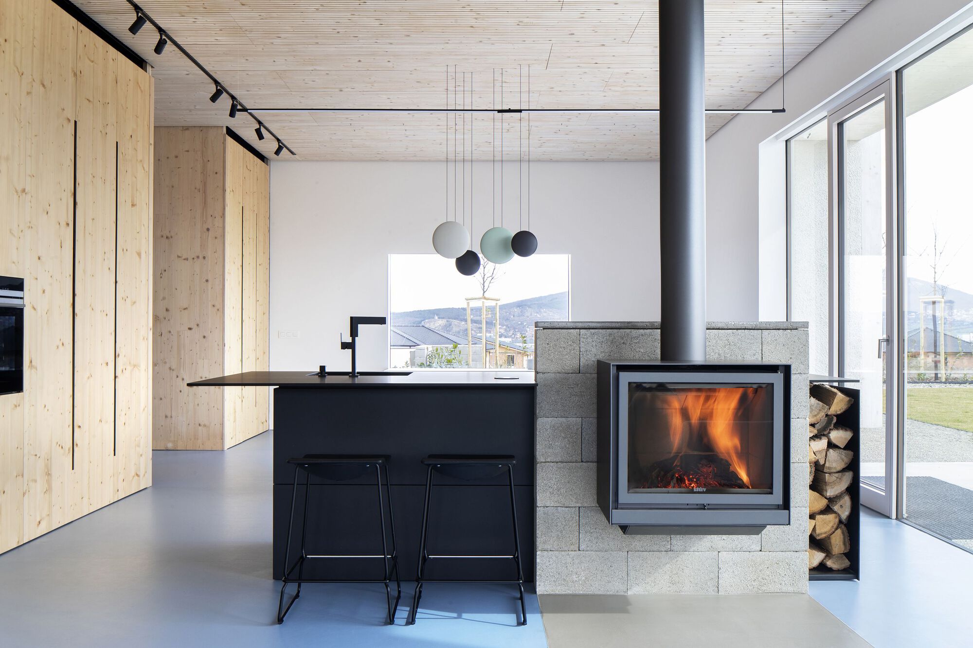 Rdom 2 House - Gessato