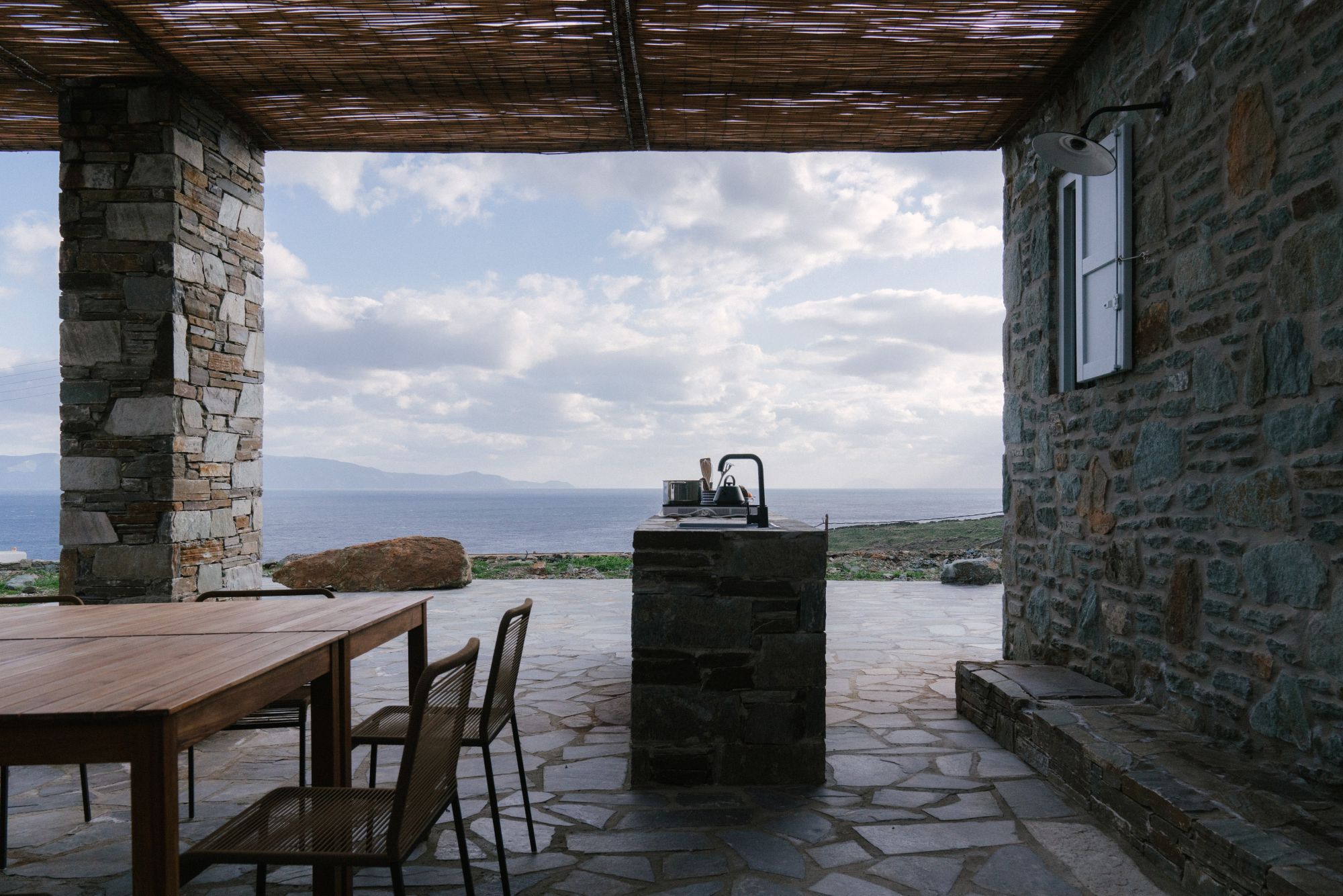 The Outdoor House - Gessato