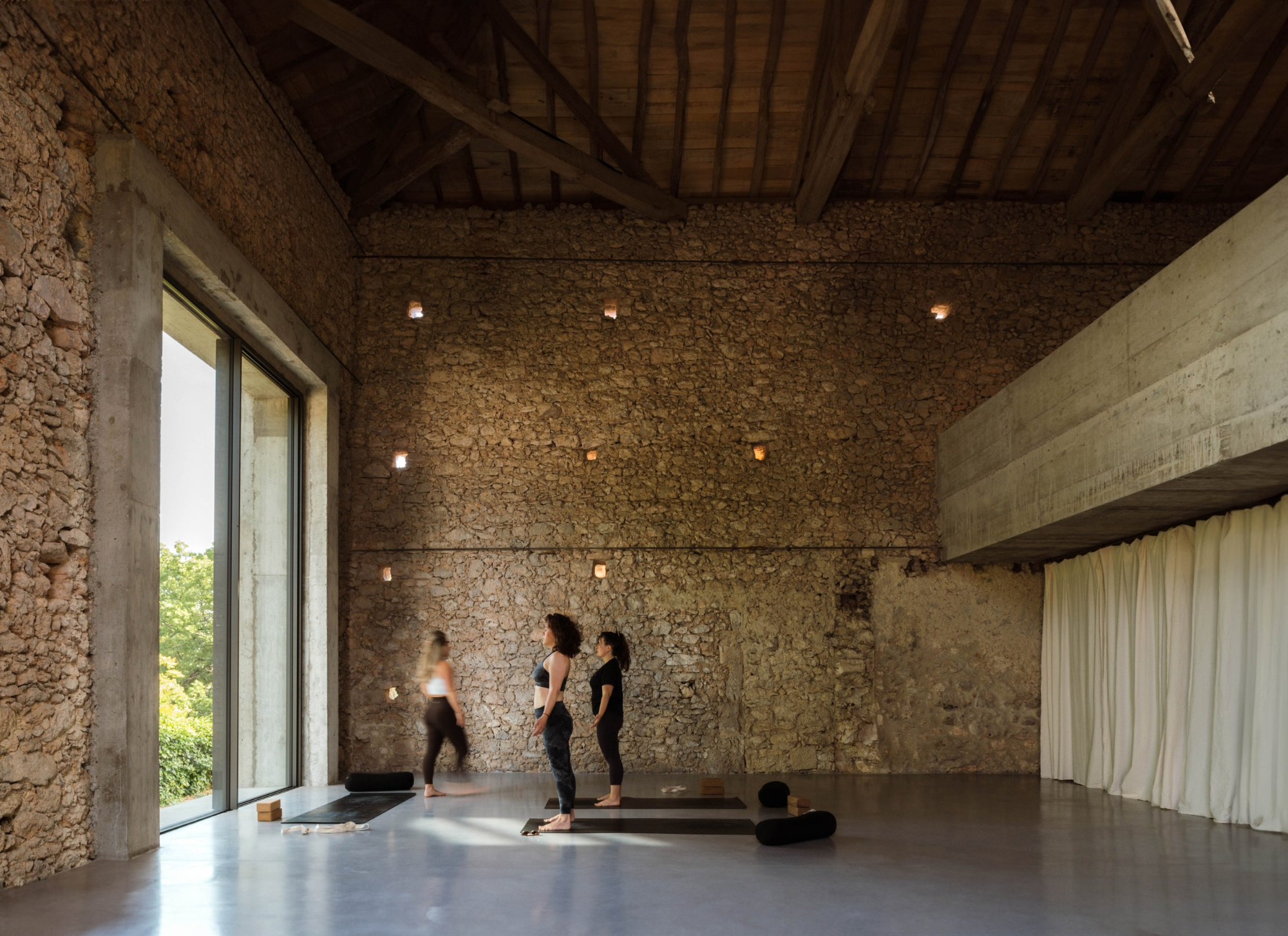 Amassa Retreat, Southwest France - Gessato