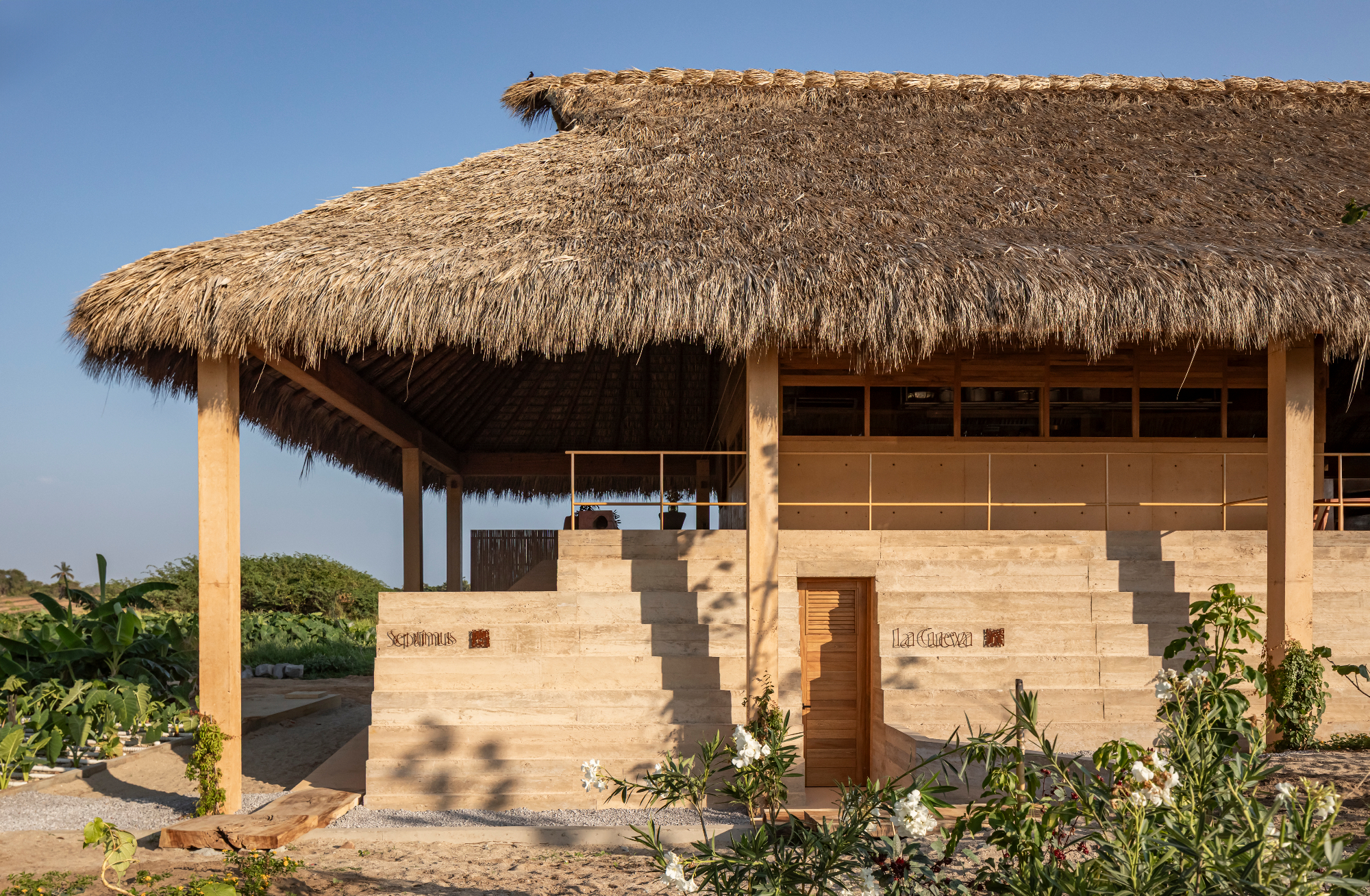 Kymaia, Playa El Puertecito - Gessato