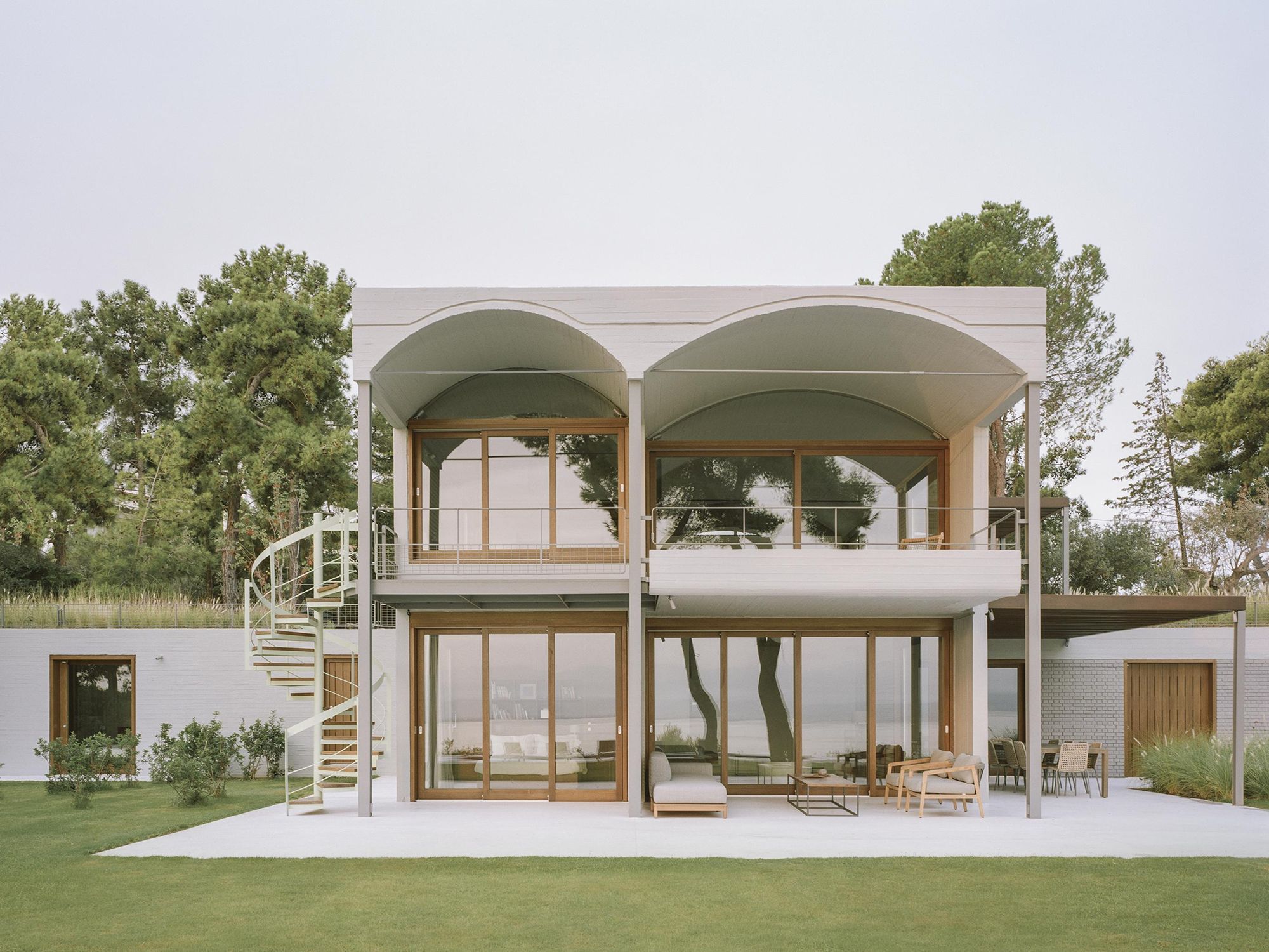 St. Minas House - Gessato