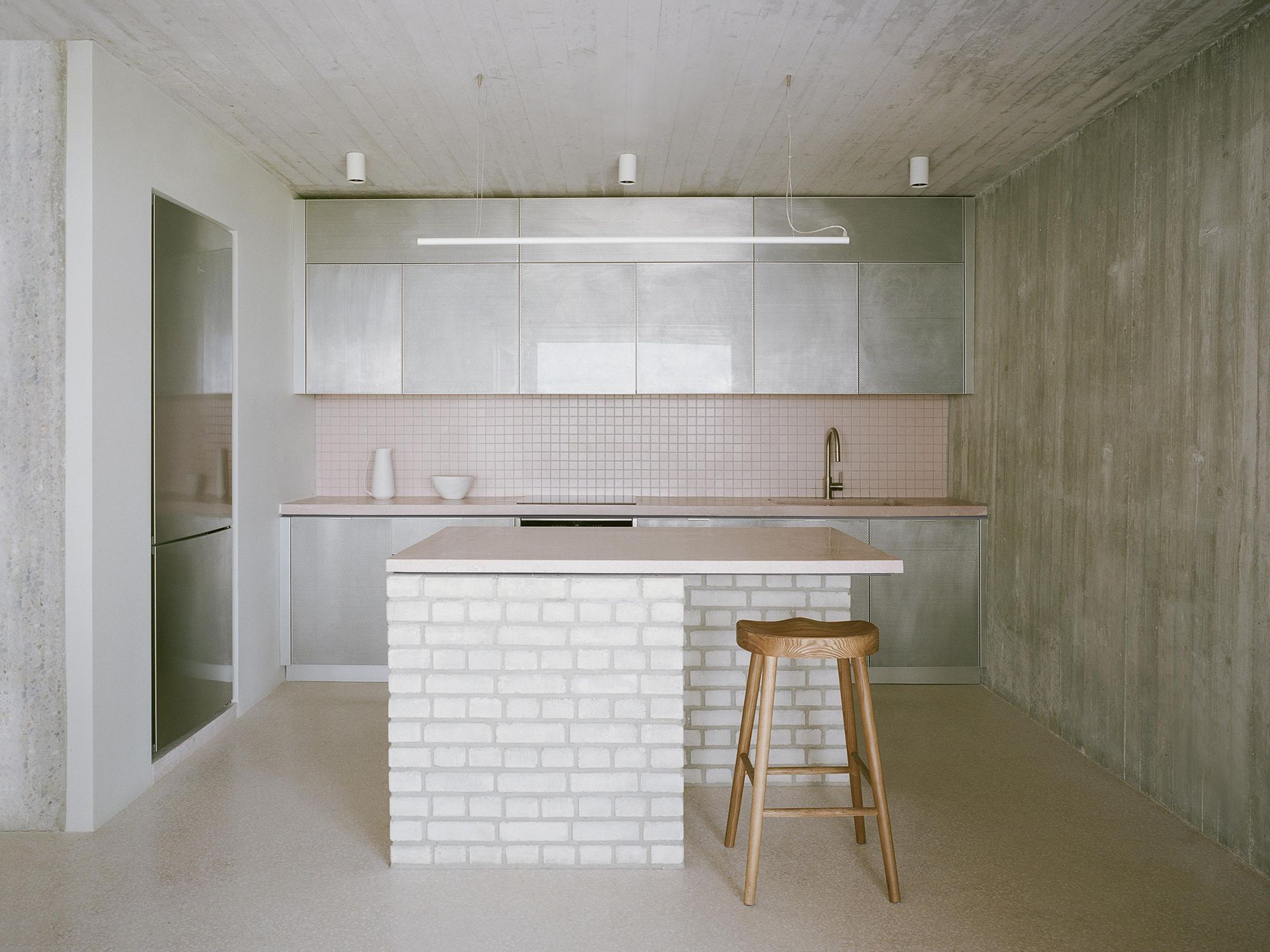 St. Minas House - Gessato