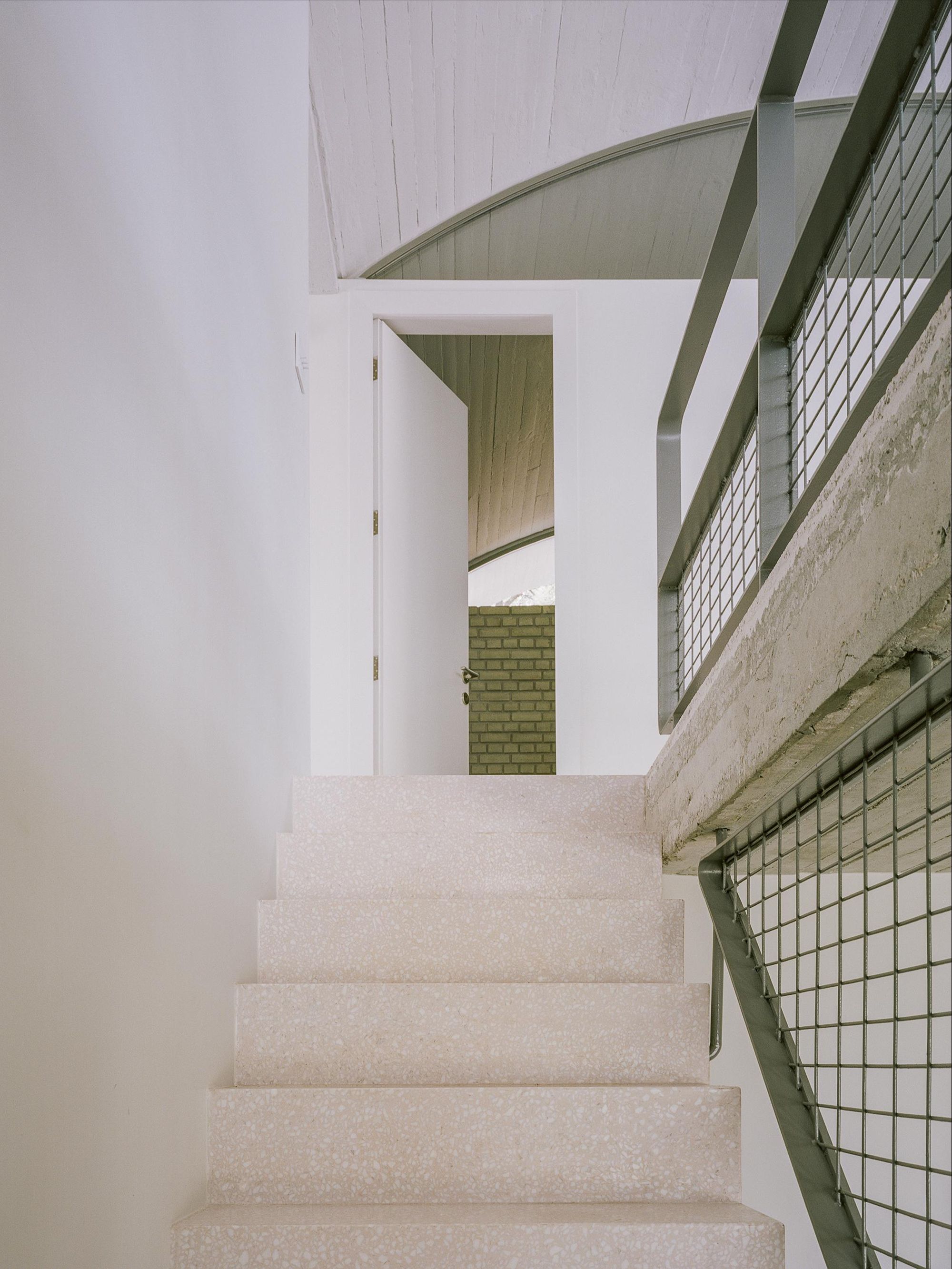 St. Minas House - Gessato