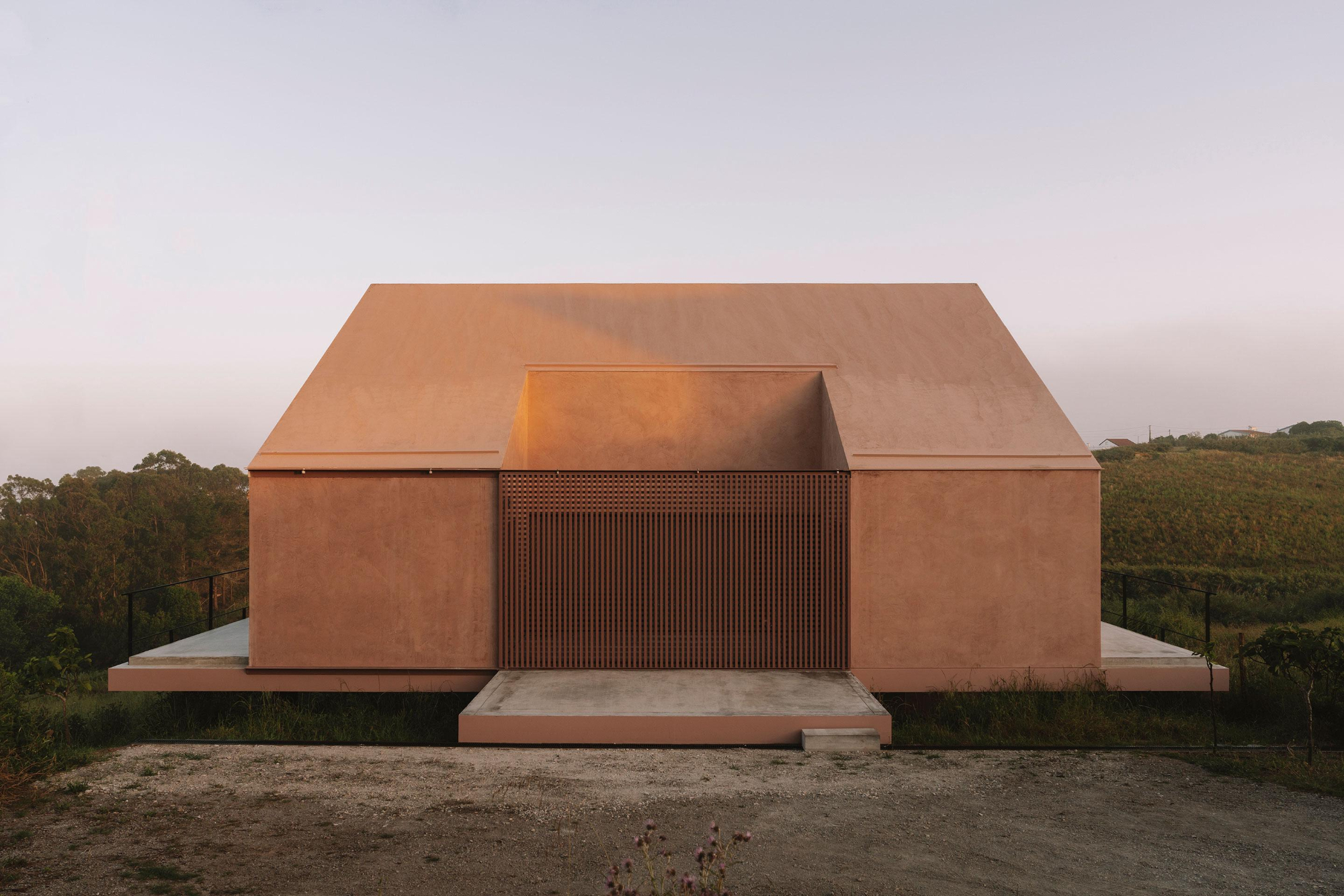 Casa Plaj by extrastudio, Atalaia de Cima, Portugal - Gessato