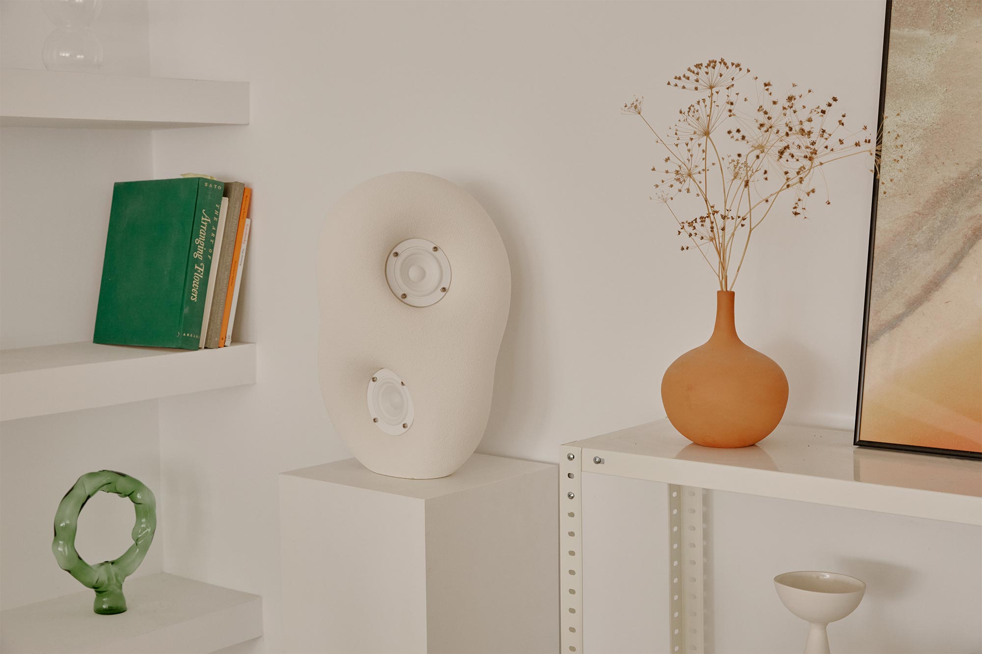 The Transparent Acoustic Sculpture Speaker - Gessato