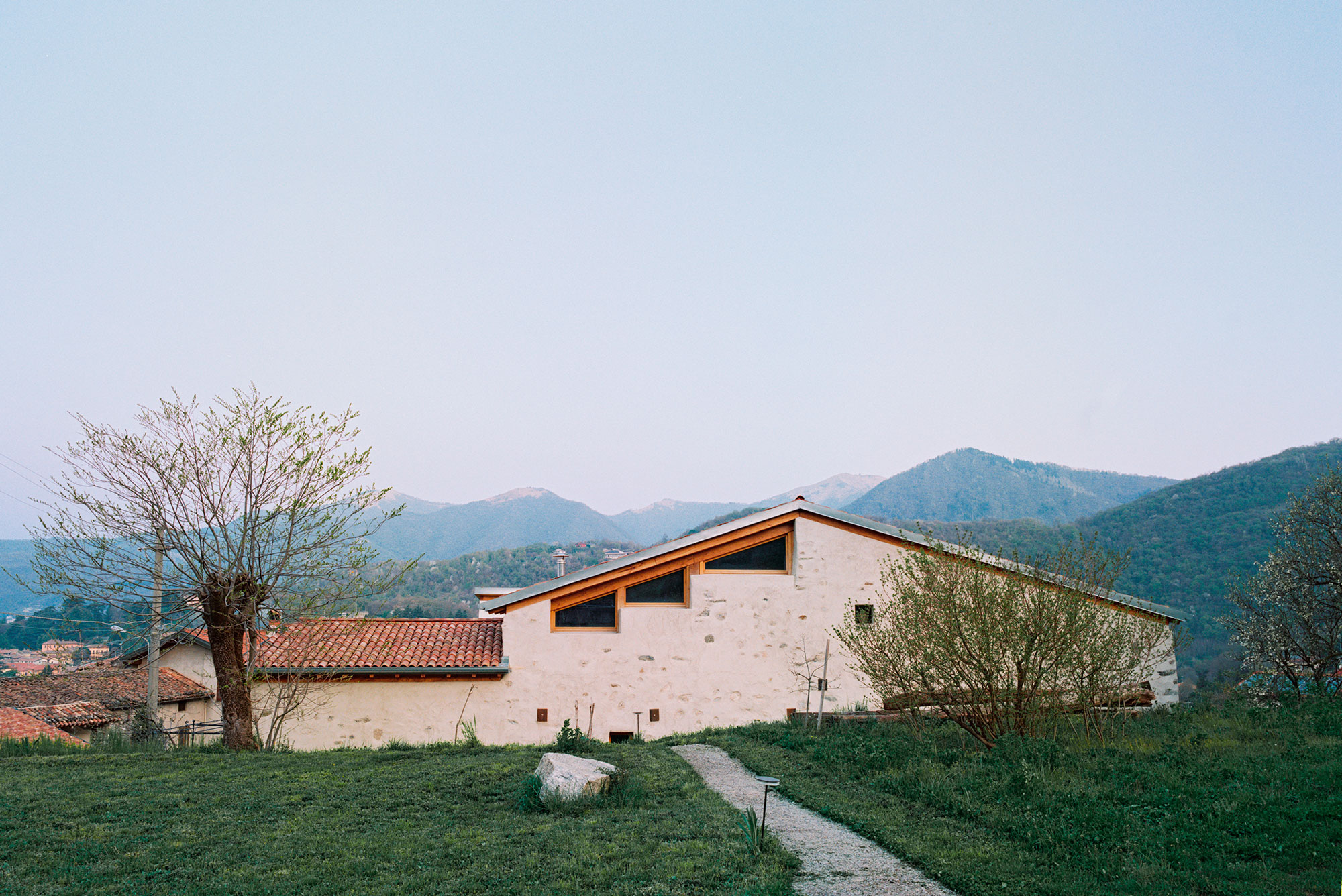 The Curt Farmhouse in Tavernèe - Gessato