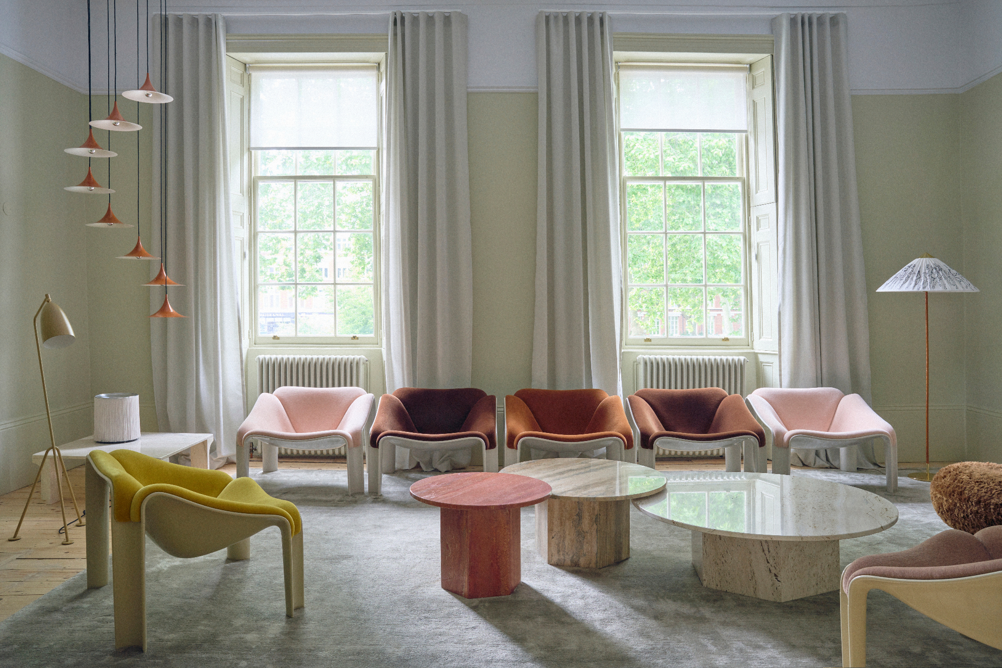 The relaunch of an icon: the Pierre Paulin F300 Lounge Chair - Gessato