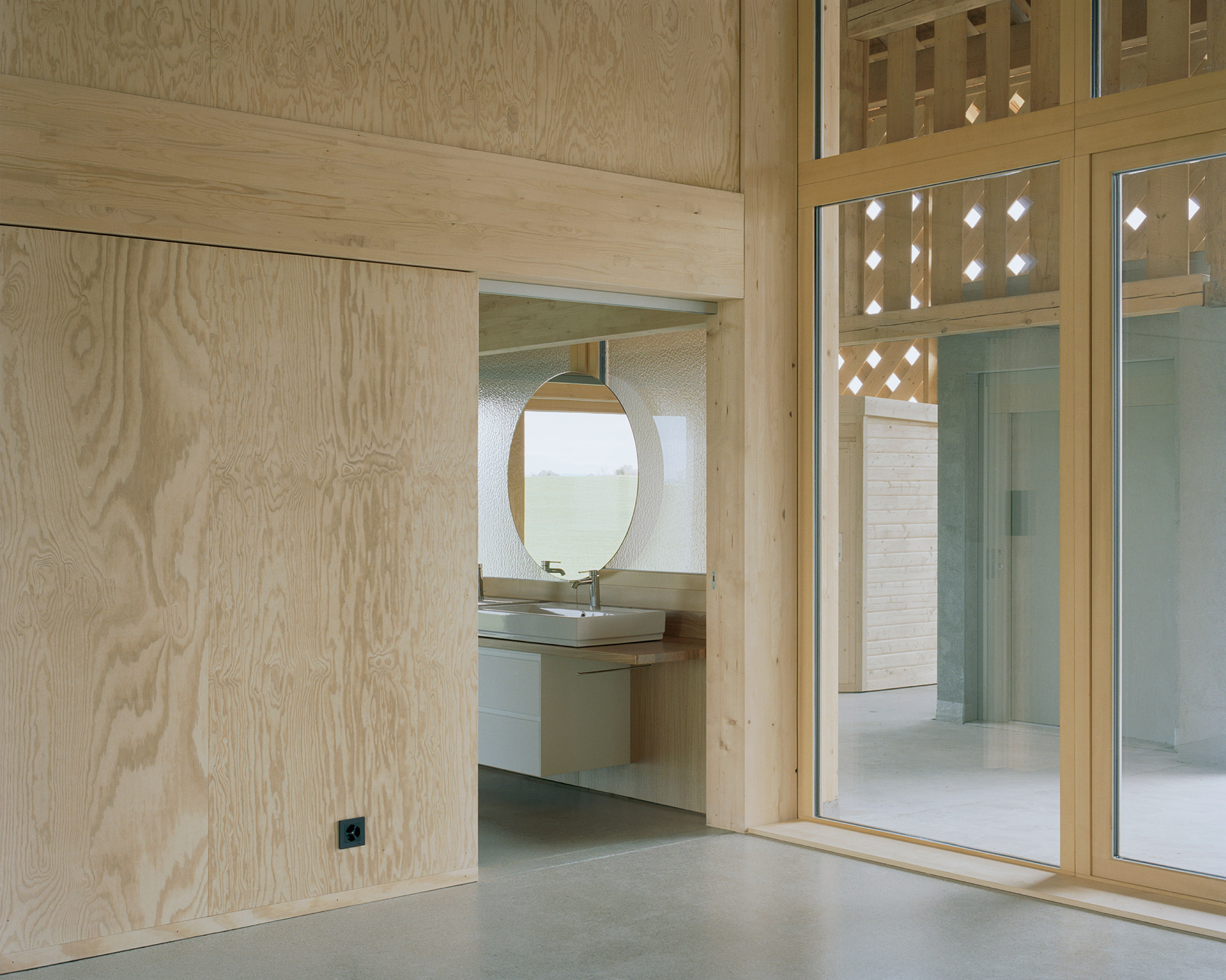 The Inverted Farmhouse in Vuisternens-devant-Romont - Gessato The Inverted Farmhouse in Vuisternens-devant-Romont - Gessato