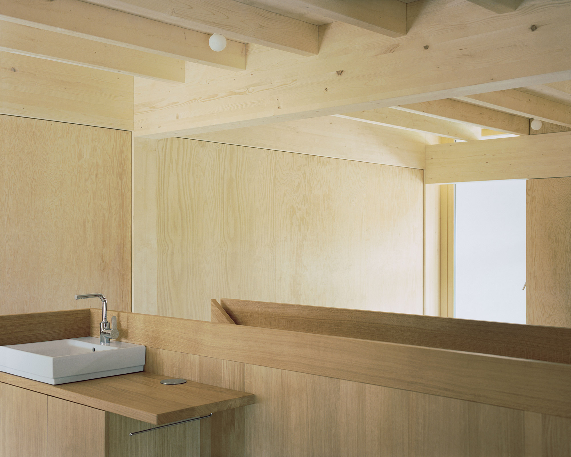 The Inverted Farmhouse in Vuisternens-devant-Romont - Gessato The Inverted Farmhouse in Vuisternens-devant-Romont - Gessato