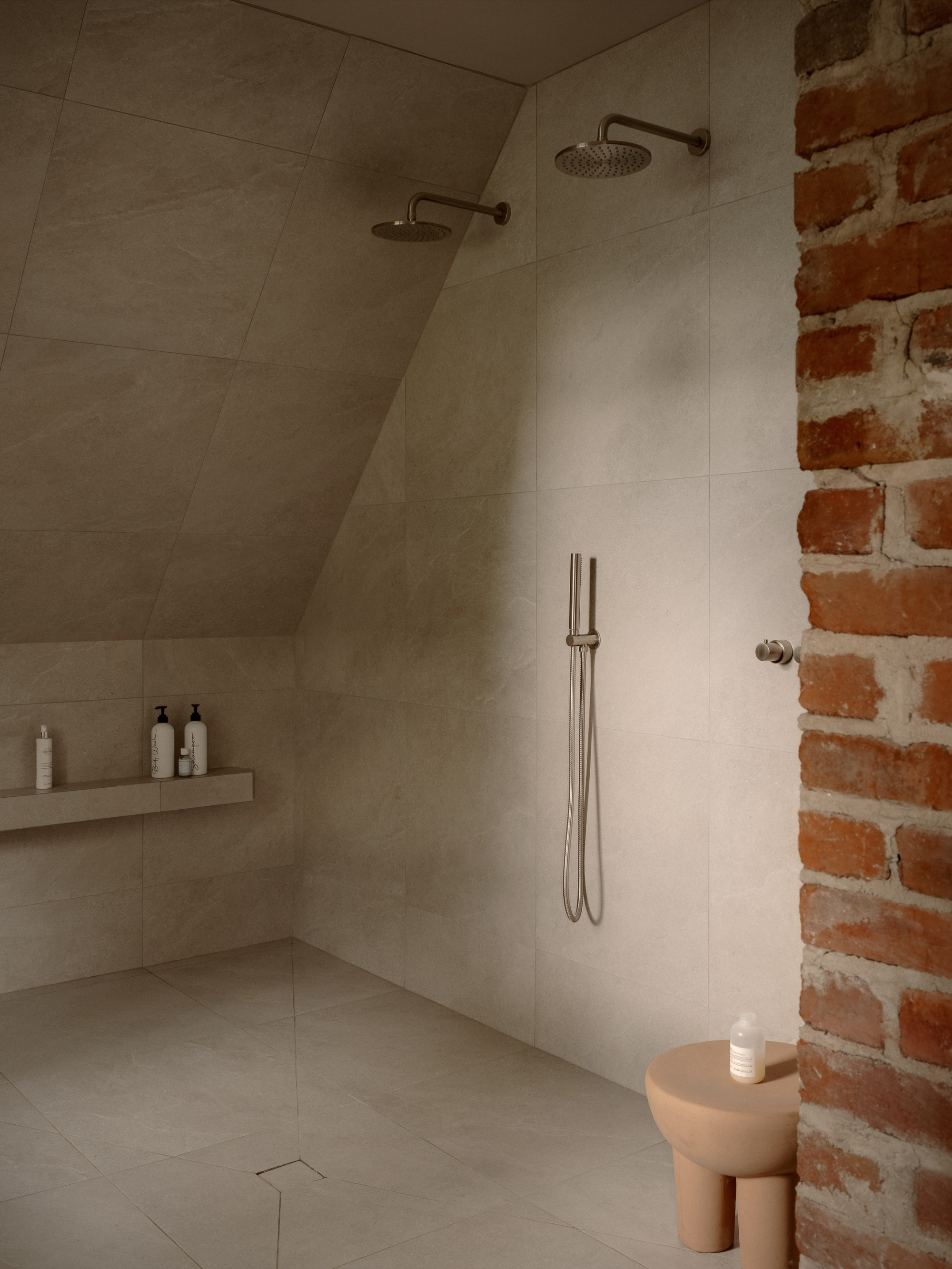 De la Rive Residence - Gessato