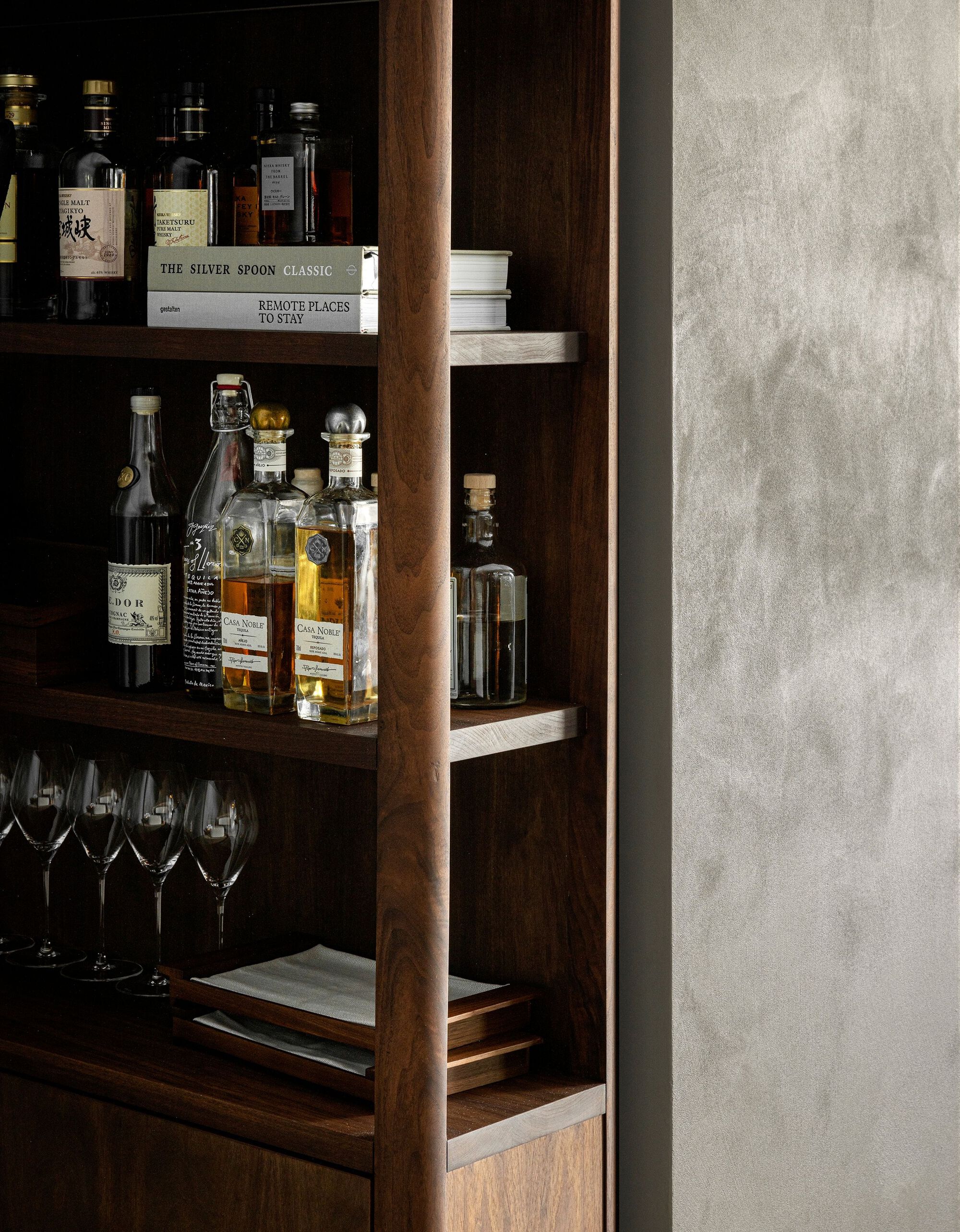 Iris Restaurant - Gessato