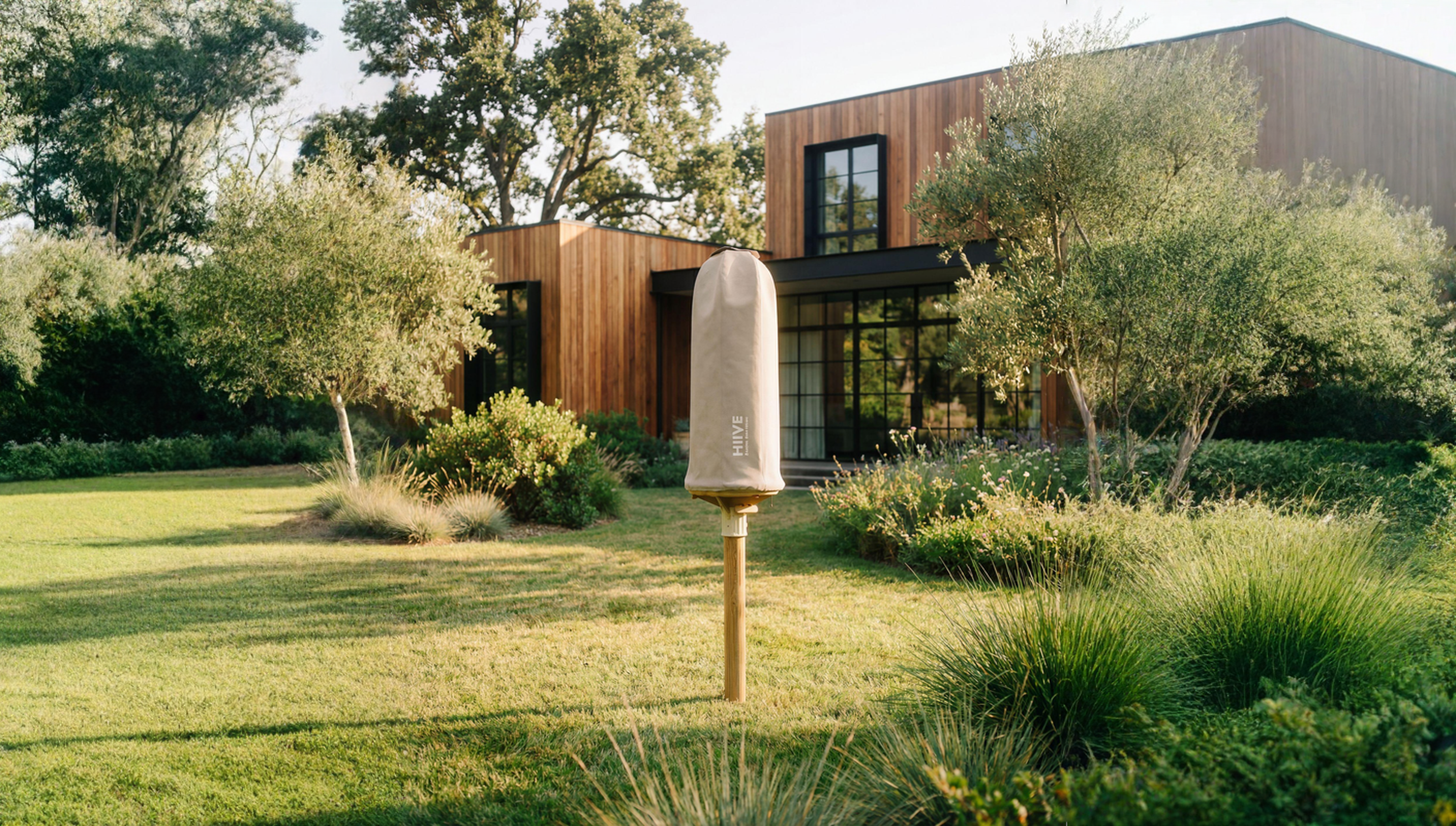 HIIVE, A Sustainable Home for Bees - Gessato