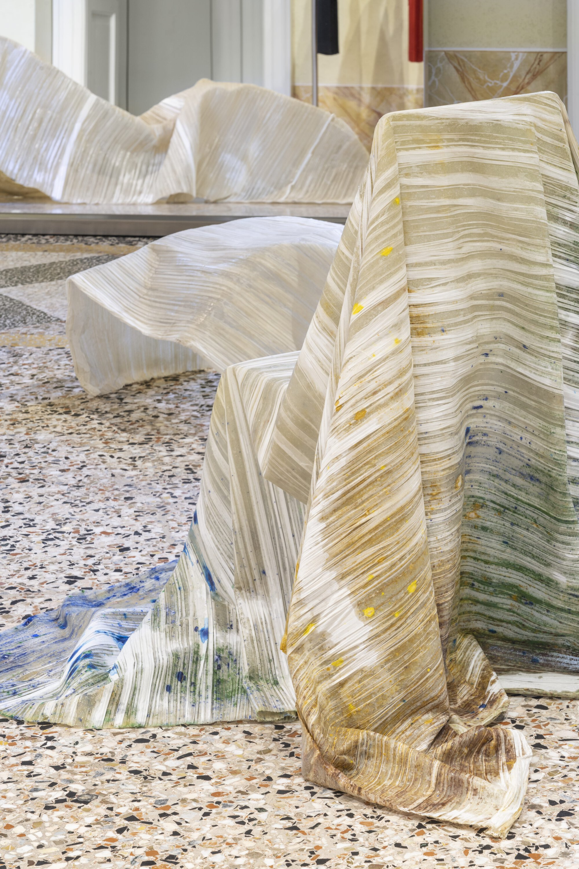 Issey Miyake’s Paper Log - Gessato