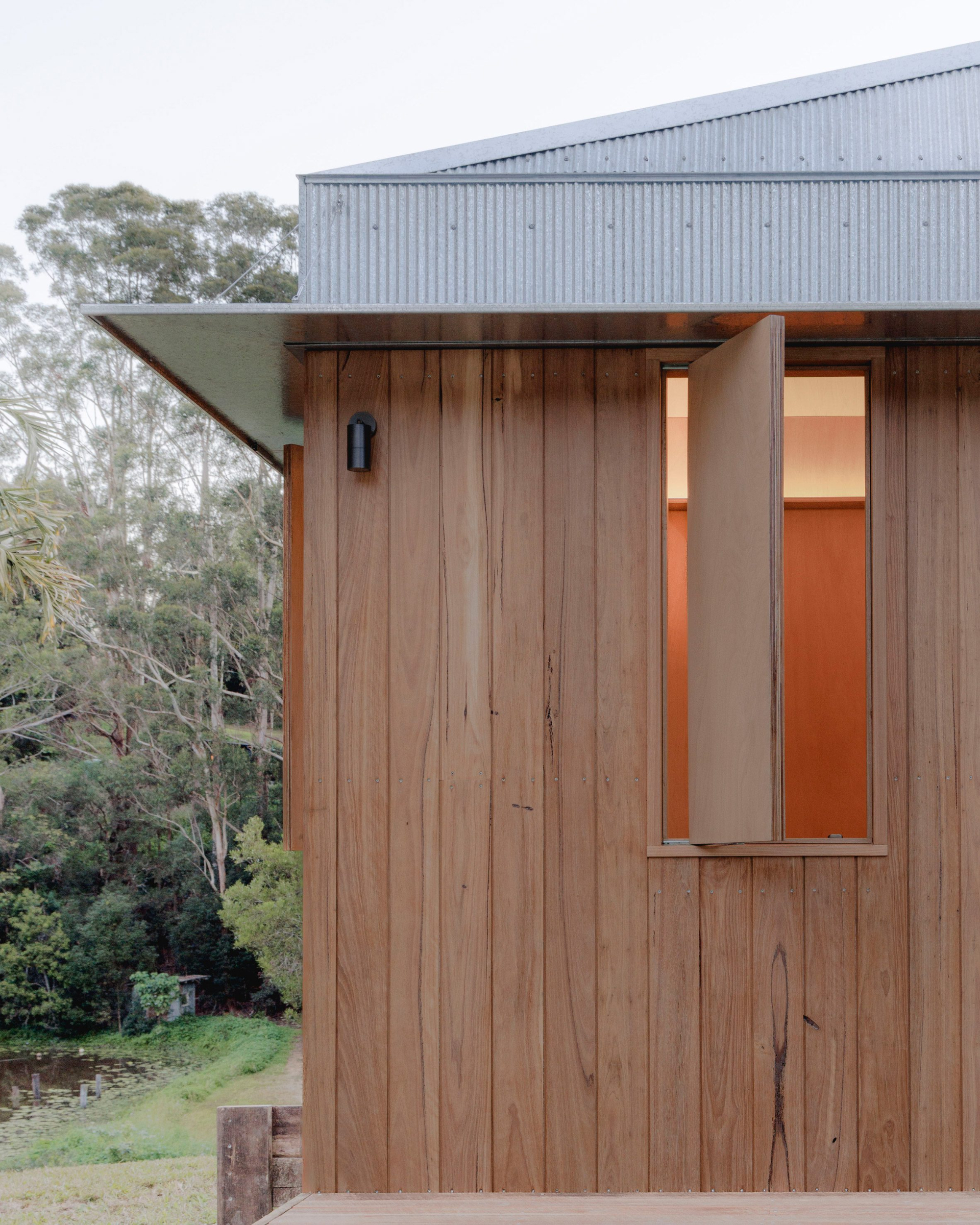 The Oculus Cabin - Gessato