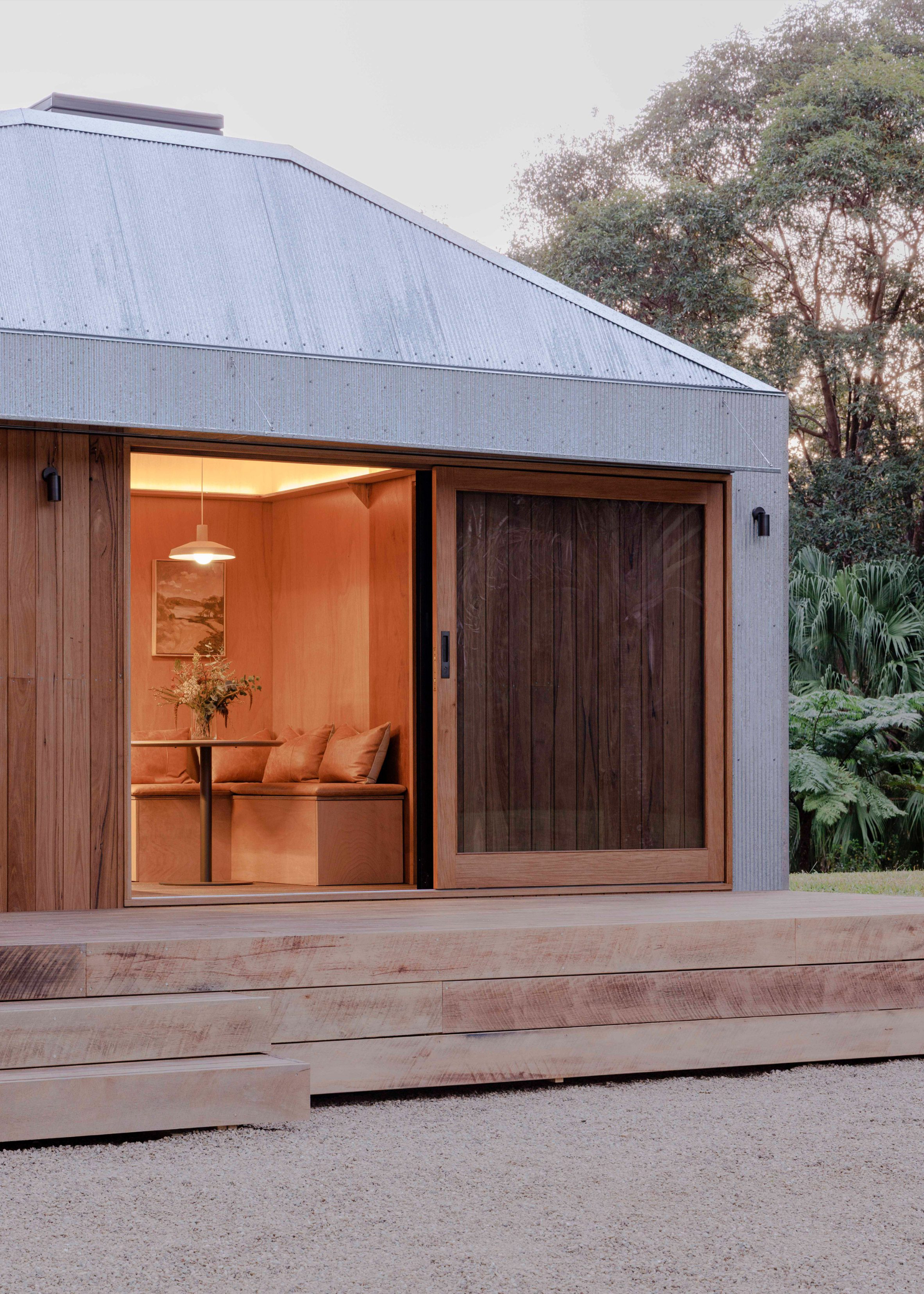 The Oculus Cabin - Gessato