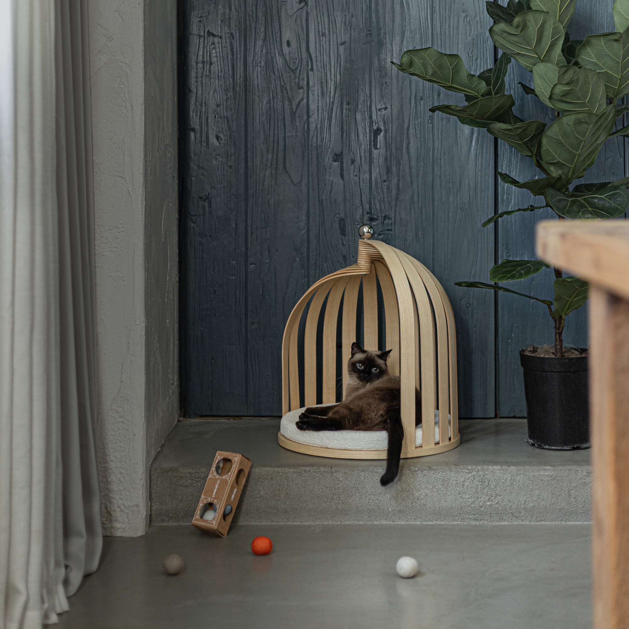 The Otiora Pet Furniture Collection - Gessato