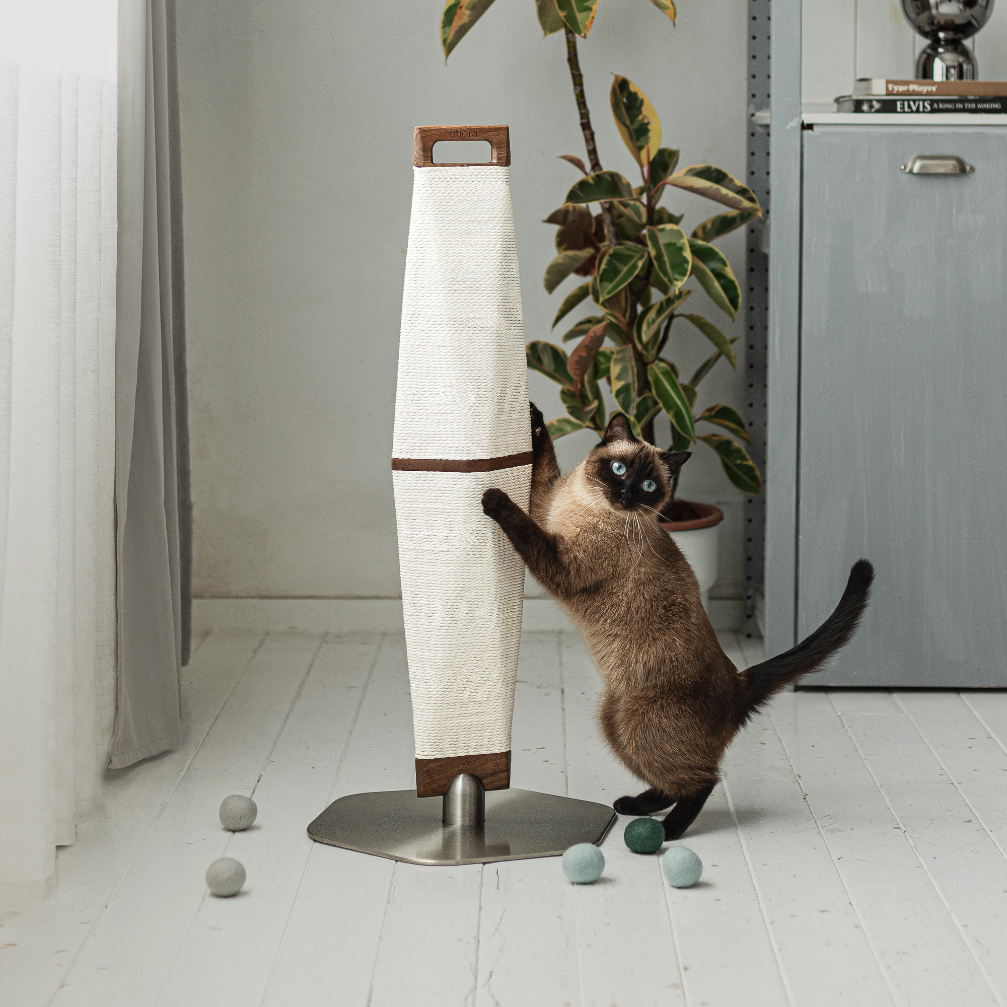 The Otiora Pet Furniture Collection - Gessato