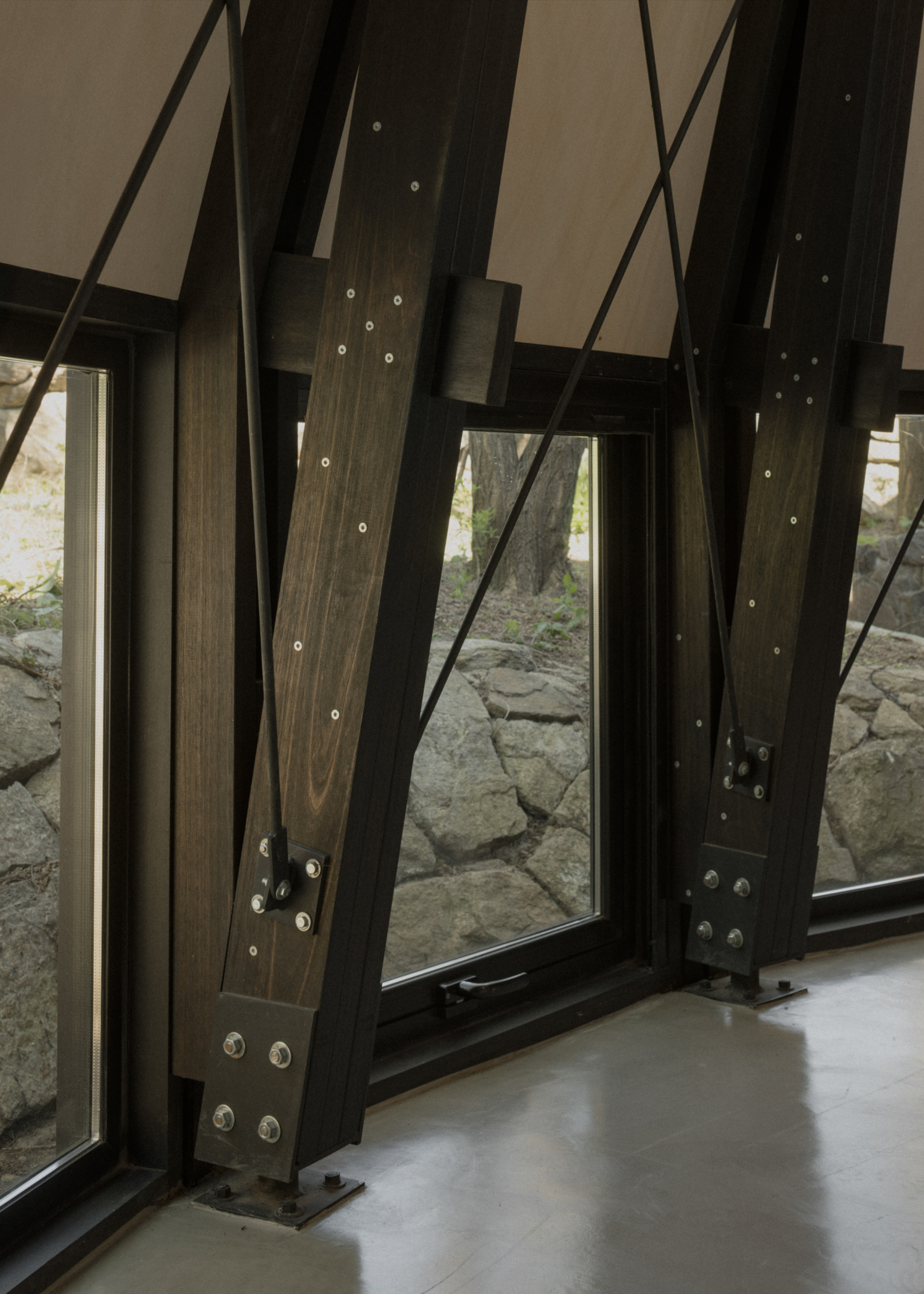 A Black Timber Pavilion in the Argentine Sierras - Gessato