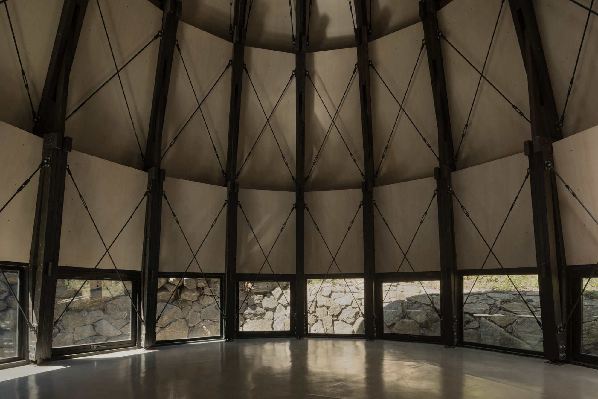 A Black Timber Pavilion in the Argentine Sierras - Gessato