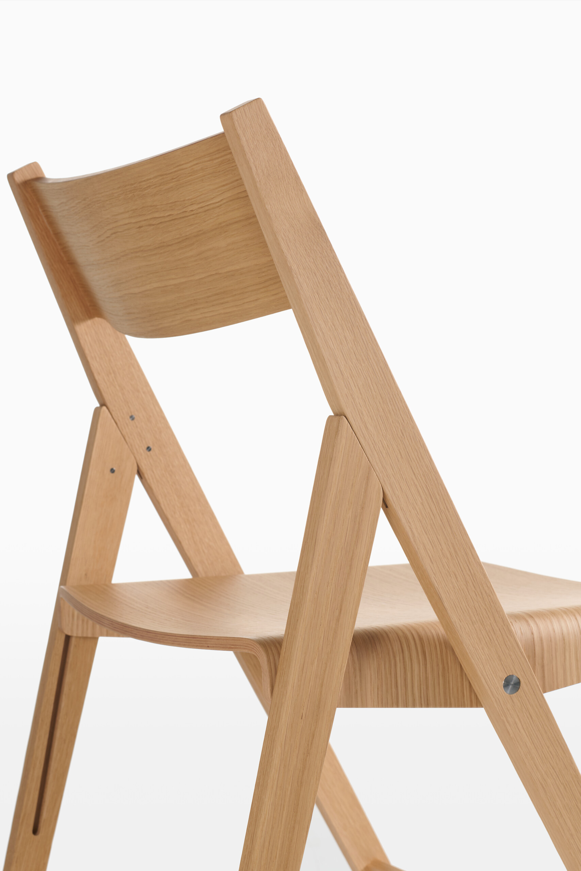 The Theo Folding Chair - Gessato