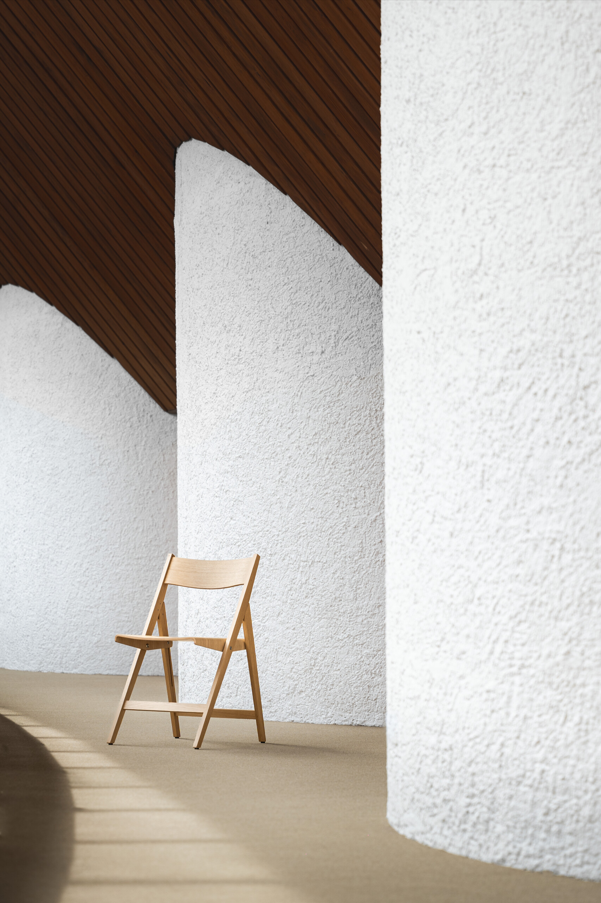 The Theo Folding Chair - Gessato