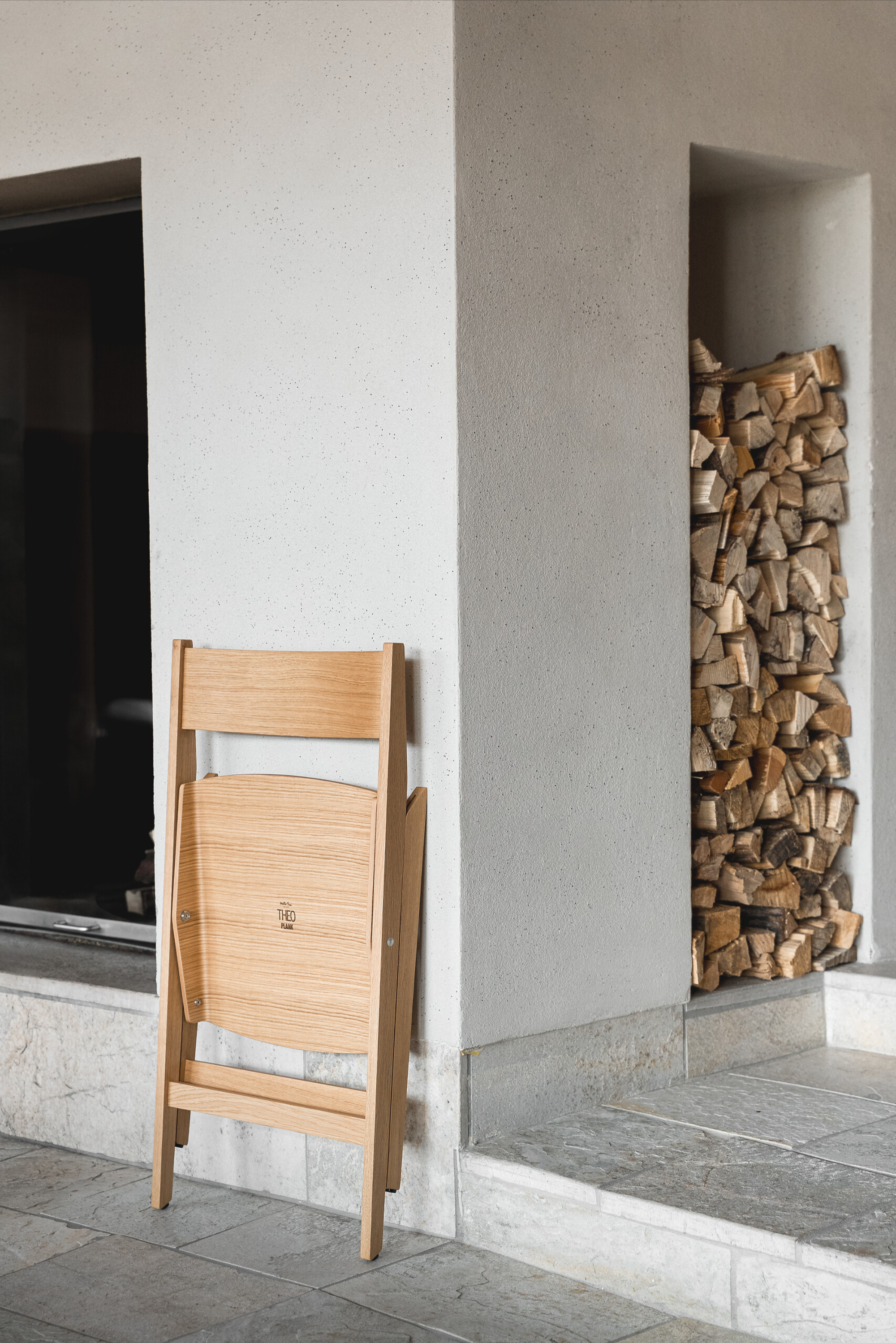 The Theo Folding Chair - Gessato