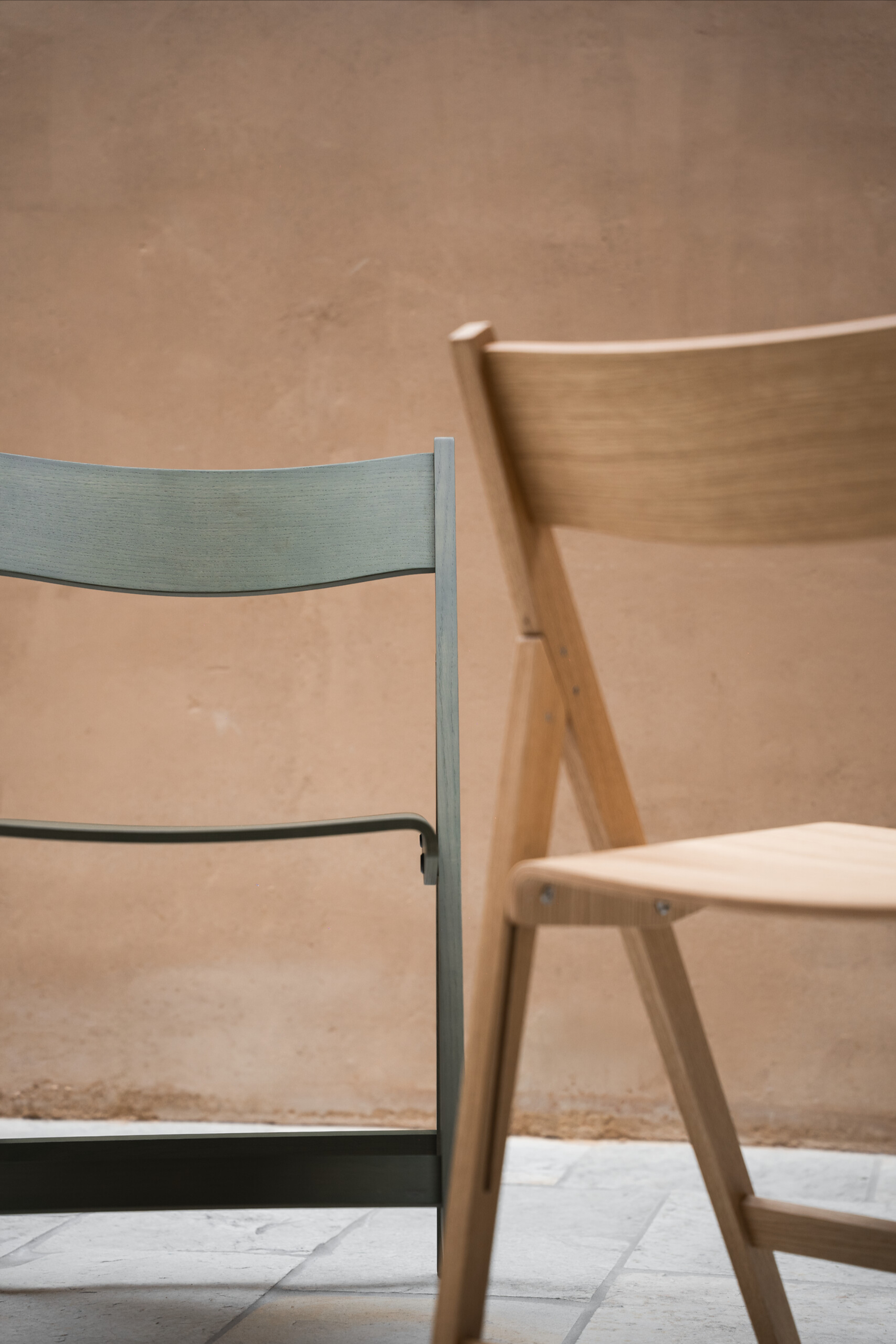 The Theo Folding Chair - Gessato