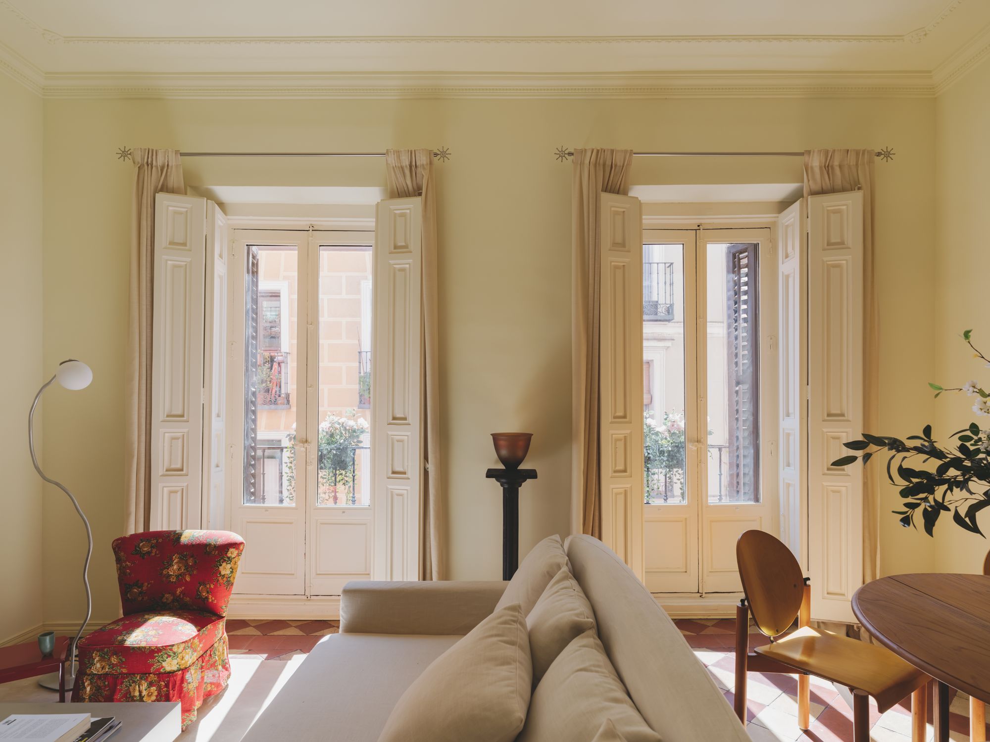 Jesús del Valle, A Restored 1900s Apartment In Madrid - Gessato Jesús del Valle, A Restored 1900s Apartment In Madrid - Gessato