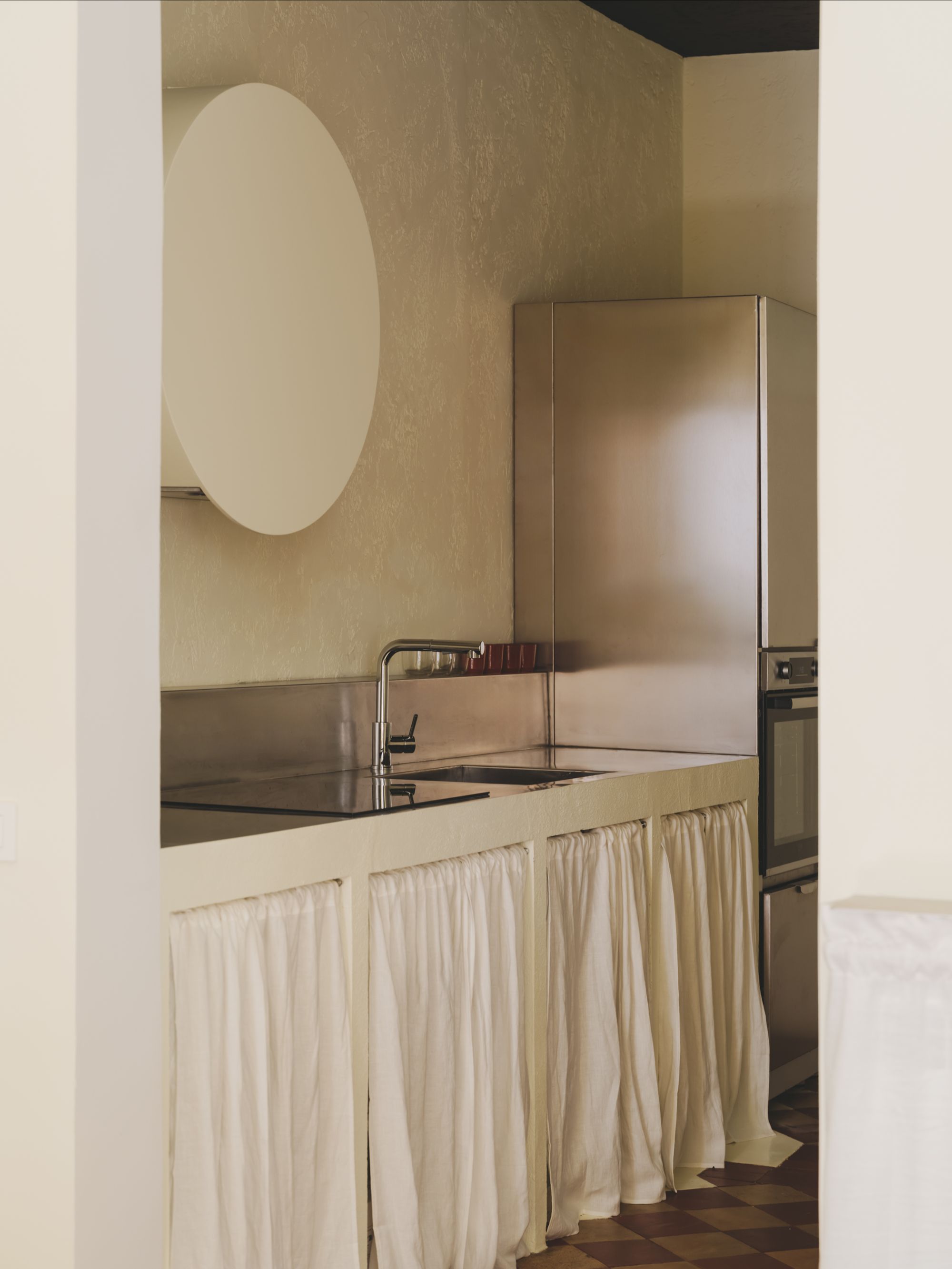 Jesús del Valle, A Restored 1900s Apartment In Madrid - Gessato
