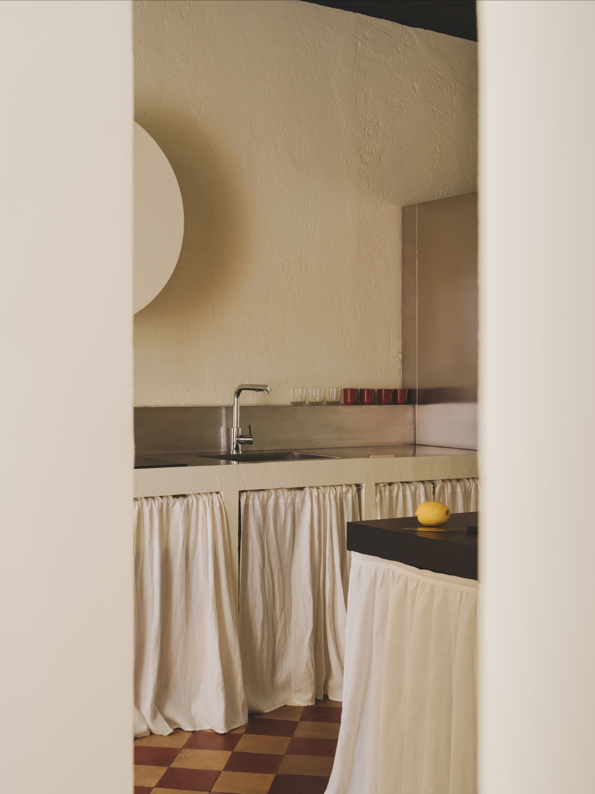 Jesús del Valle, A Restored 1900s Apartment In Madrid - Gessato Jesús del Valle, A Restored 1900s Apartment In Madrid - Gessato