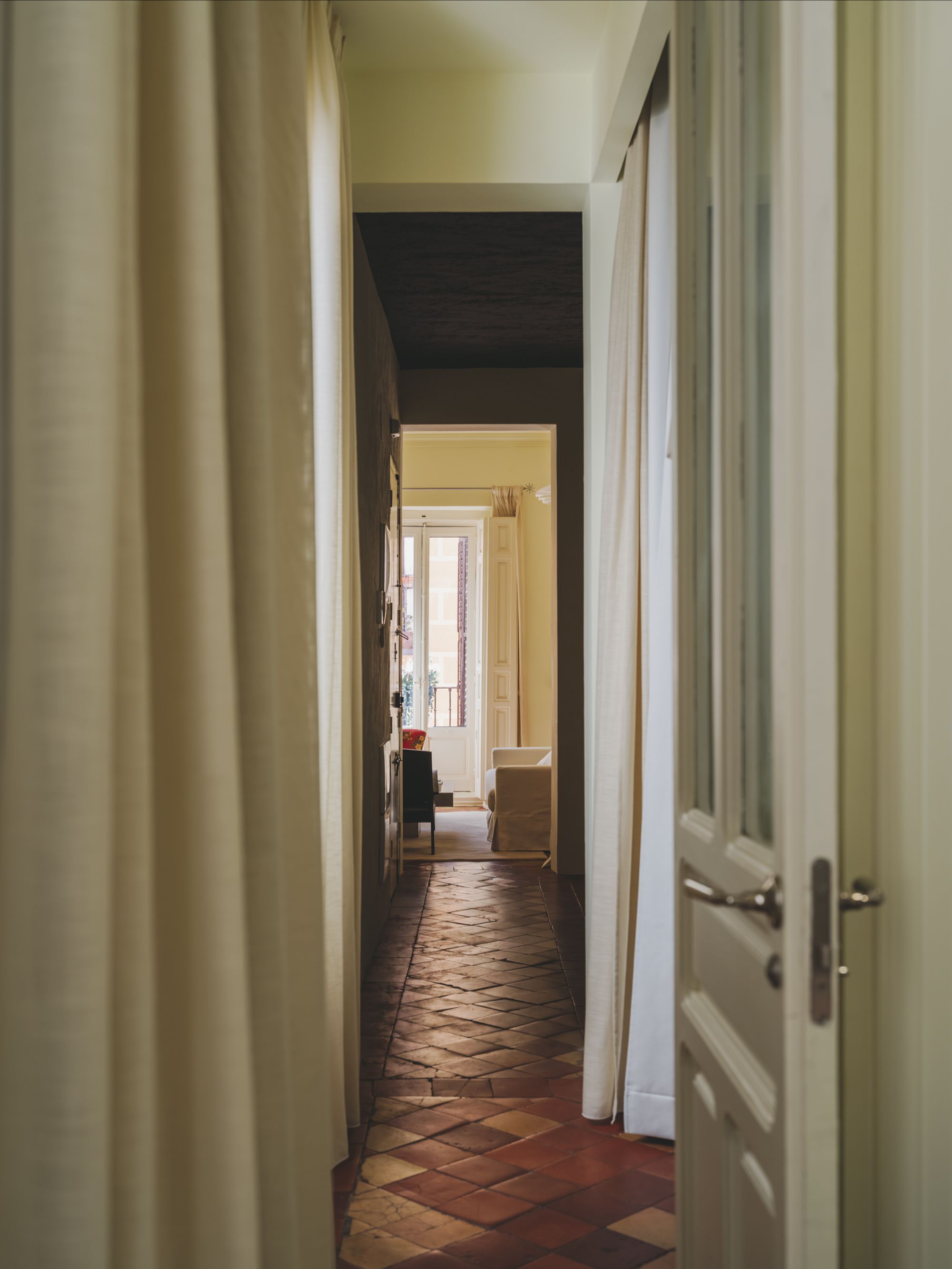 Jesús del Valle, A Restored 1900s Apartment In Madrid - Gessato Jesús del Valle, A Restored 1900s Apartment In Madrid - Gessato