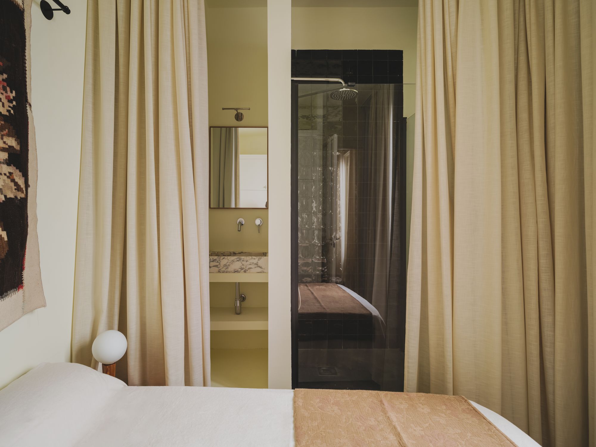 Jesús del Valle, A Restored 1900s Apartment In Madrid - Gessato