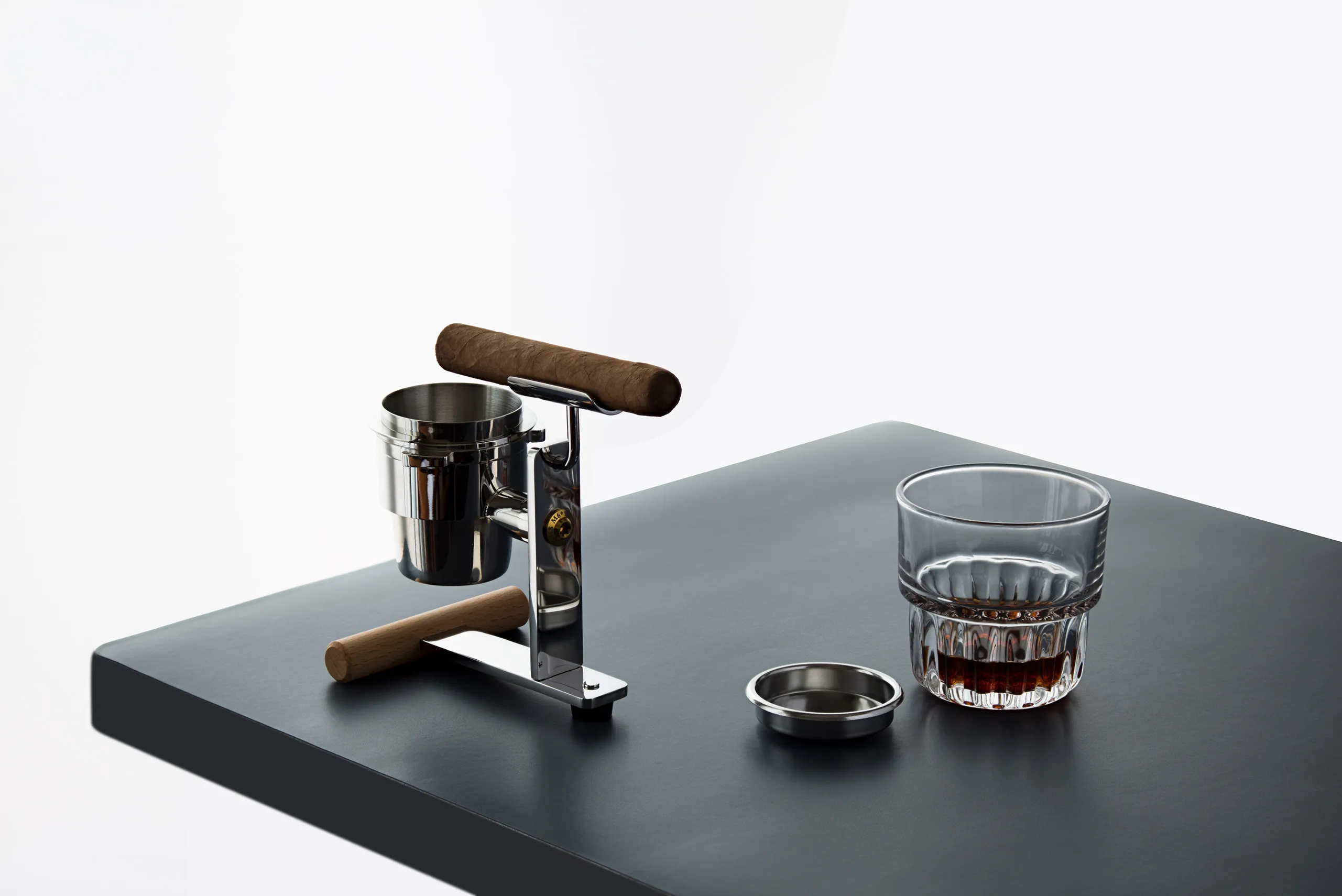 John Meng’s Designer Cigar Ashtrays for the End of the Smoking Age - Gessato
